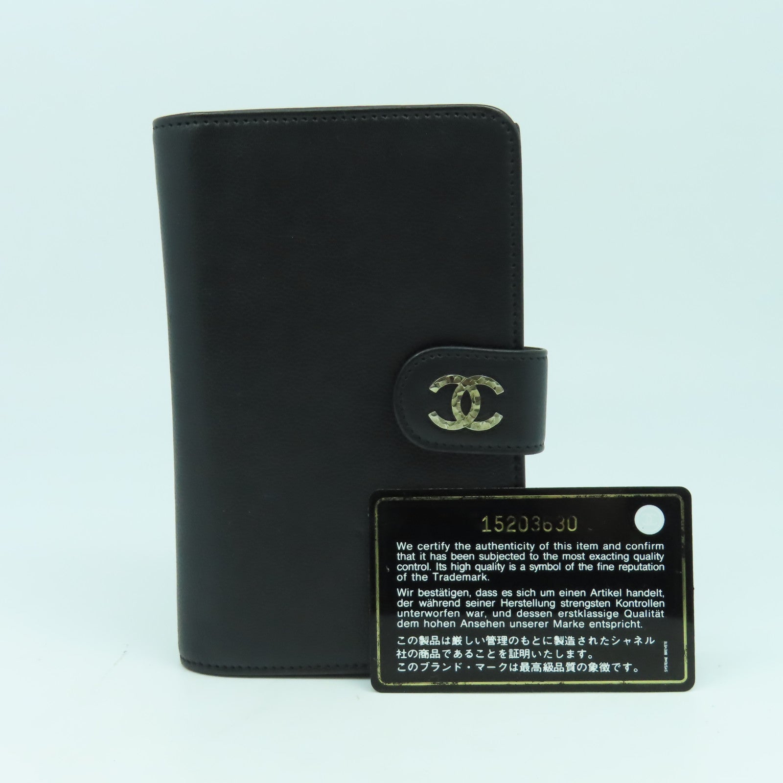 CHANEL 【激減優惠】皮革Pocketbook銀扣長錢包黑色