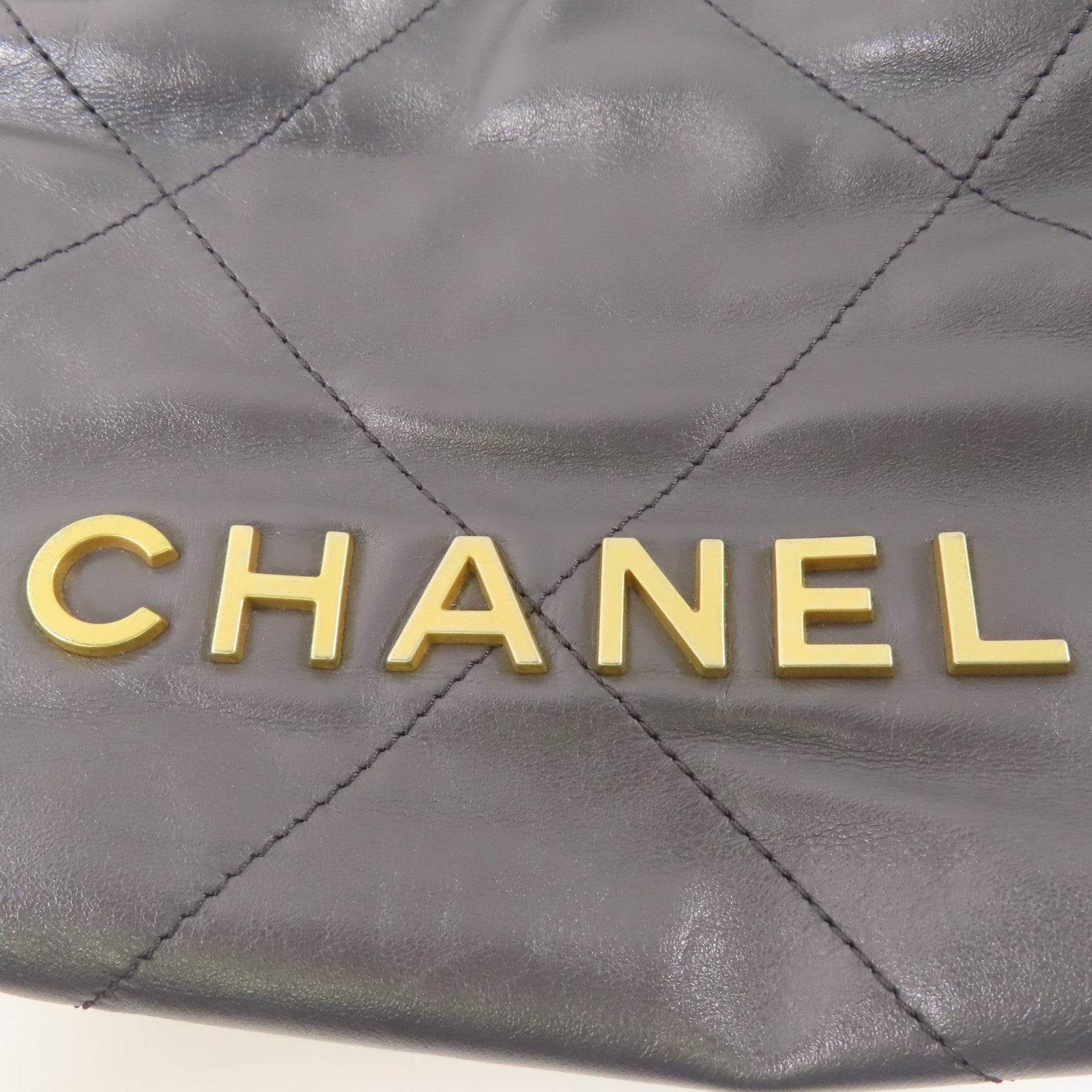 CHANEL 皮革Mini Chanel 22金扣手挽肩背兩用袋