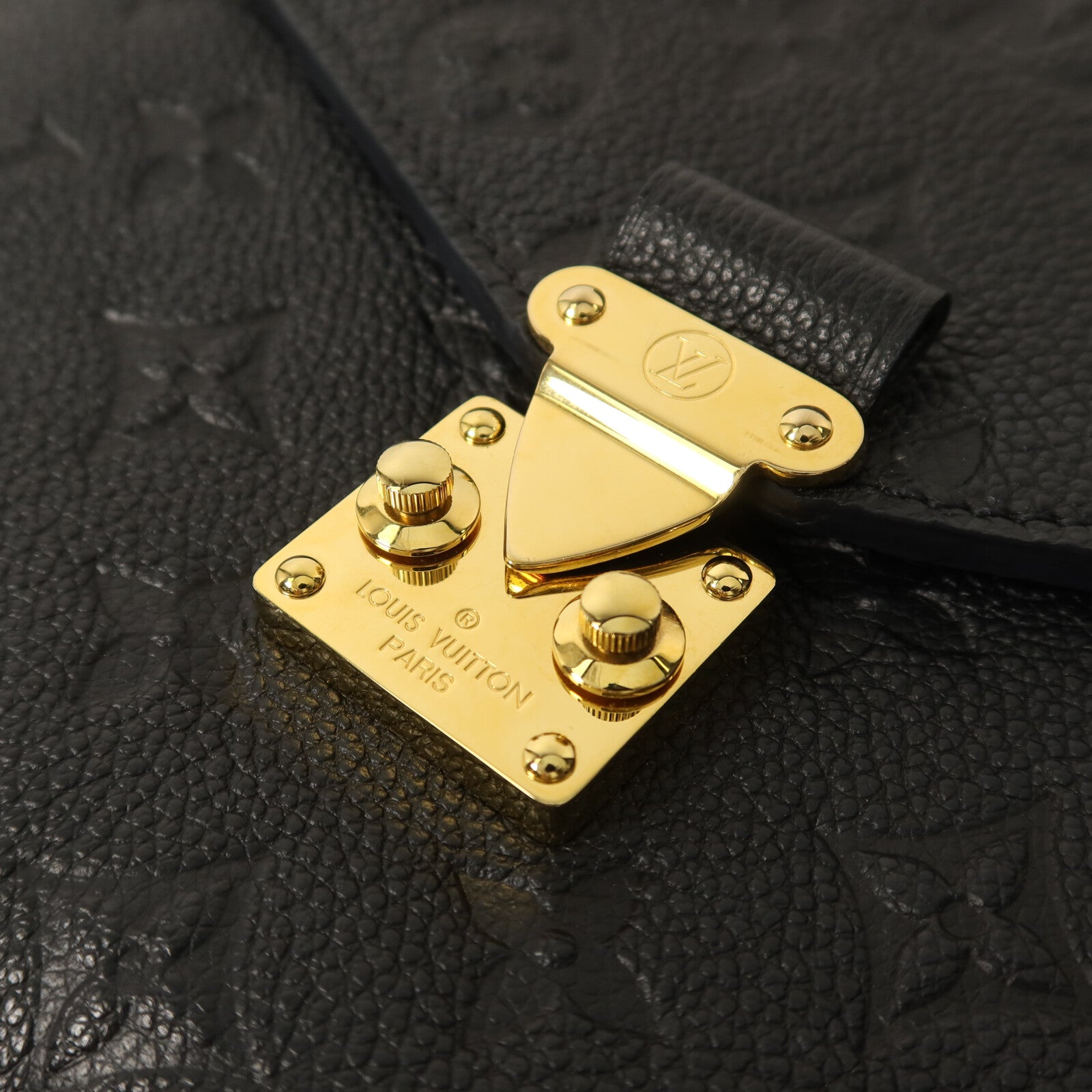 LOUIS VUITTON Monogram Empreinte Pochette Metis金扣手挽肩背兩用袋