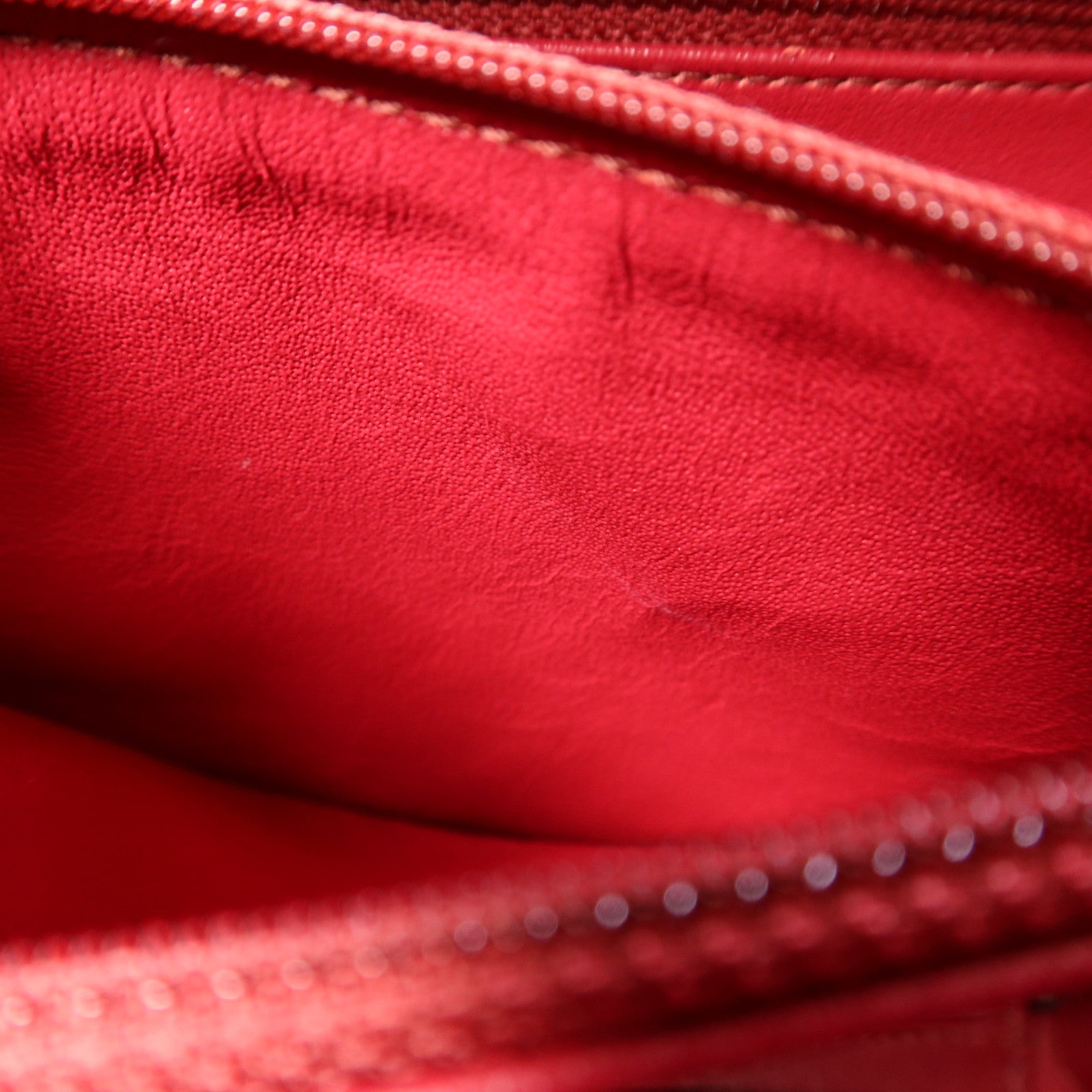 CHANEL 牛皮皮革Filigree Vanity Case Medium金扣手挽肩背兩用袋