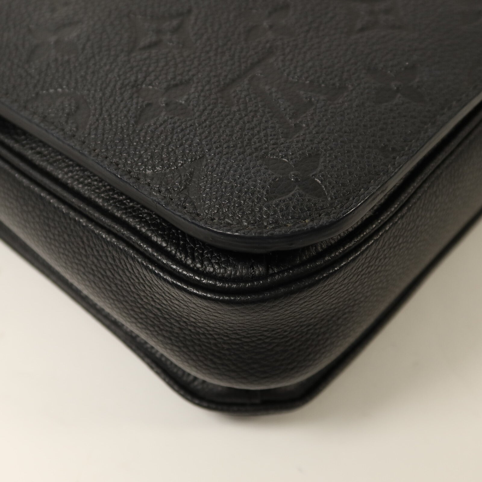 LOUIS VUITTON Monogram Empreinte Pochette Metis金扣手挽肩背兩用袋
