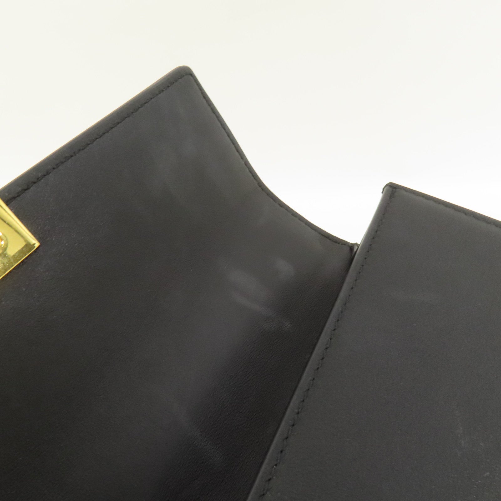 Dior 【激減優惠】牛皮皮革 30 Montaigne East-West Bag with Chain鏈帶肩背袋