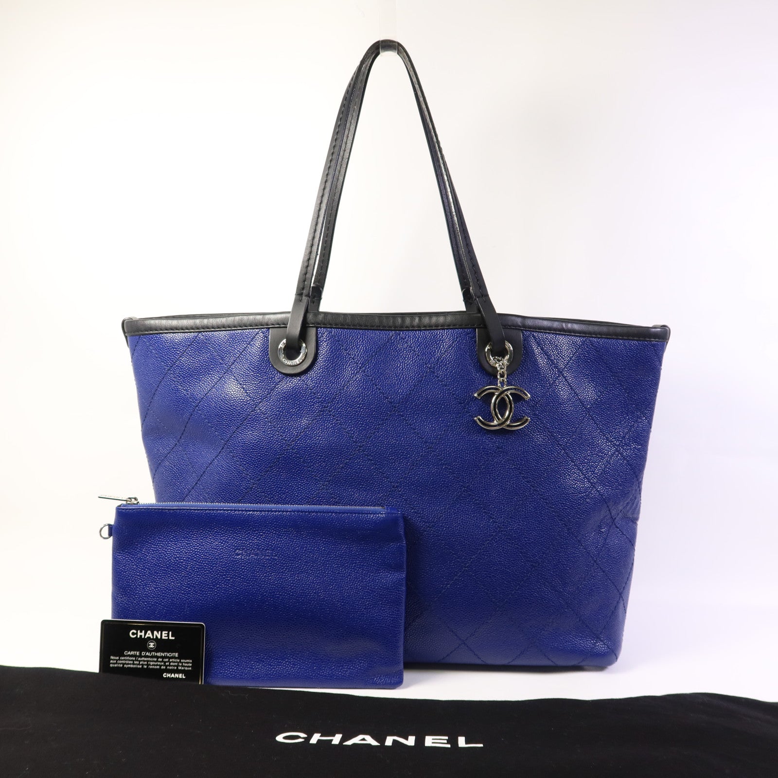 CHANEL 牛皮皮革Totebag銀扣手挽袋