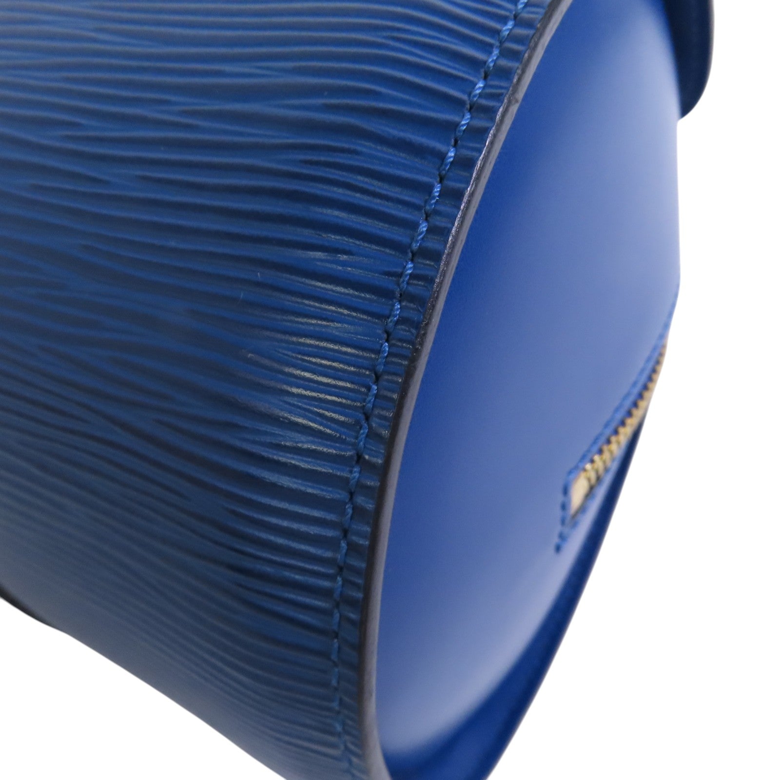 LOUIS VUITTON Epi Soufflot金扣肩背袋