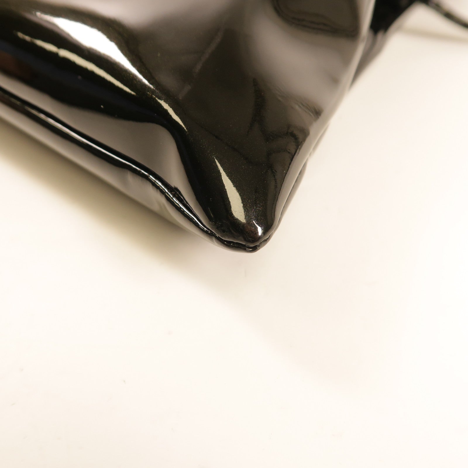 CHANEL 漆皮皮革Chain Shoulder銀扣鏈帶肩背袋黑色