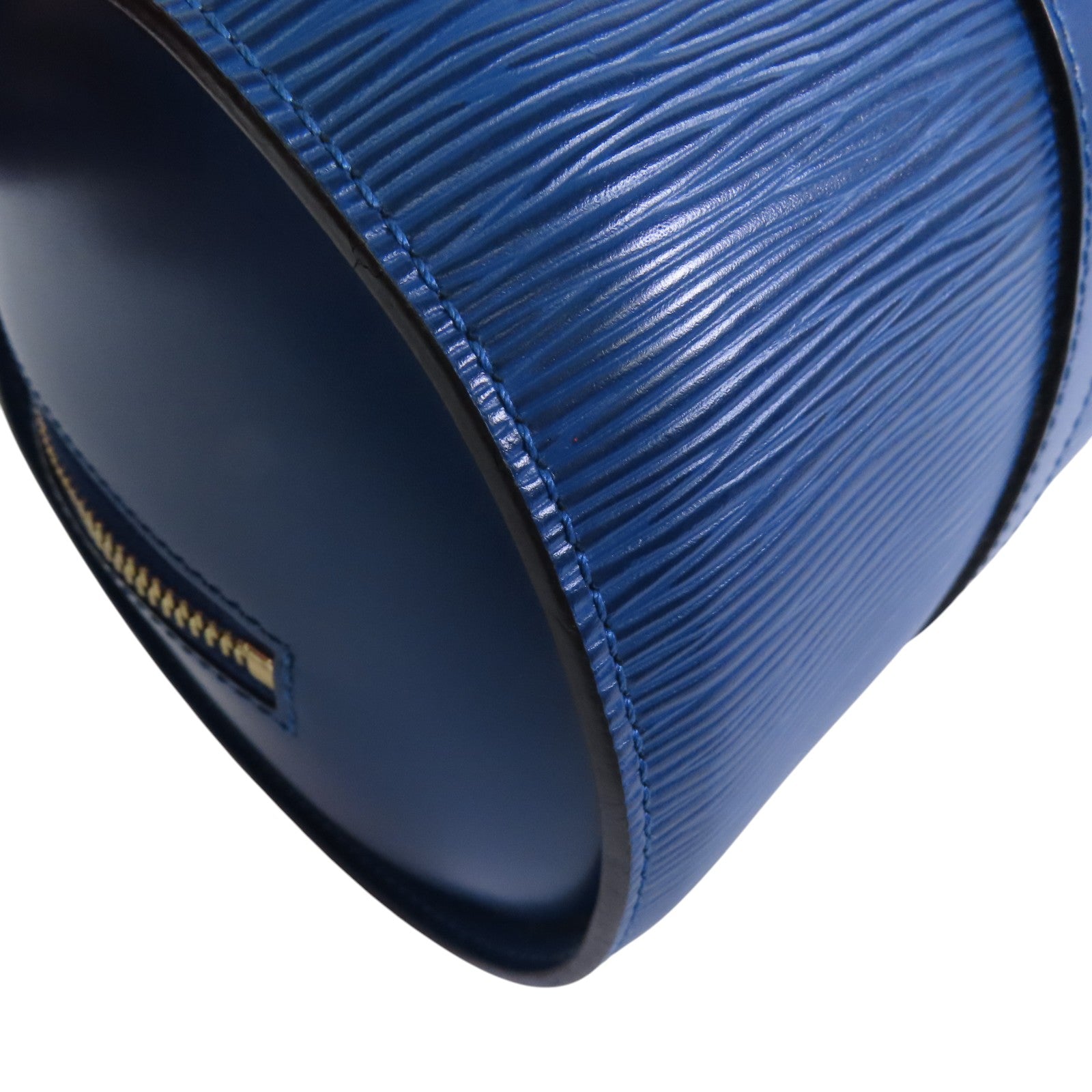 LOUIS VUITTON Epi Soufflot金扣肩背袋