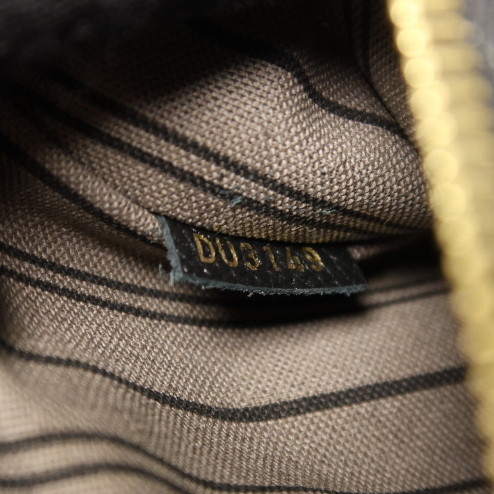 LOUIS VUITTON Monogram Empreinte Pochette Metis金扣手挽肩背兩用袋