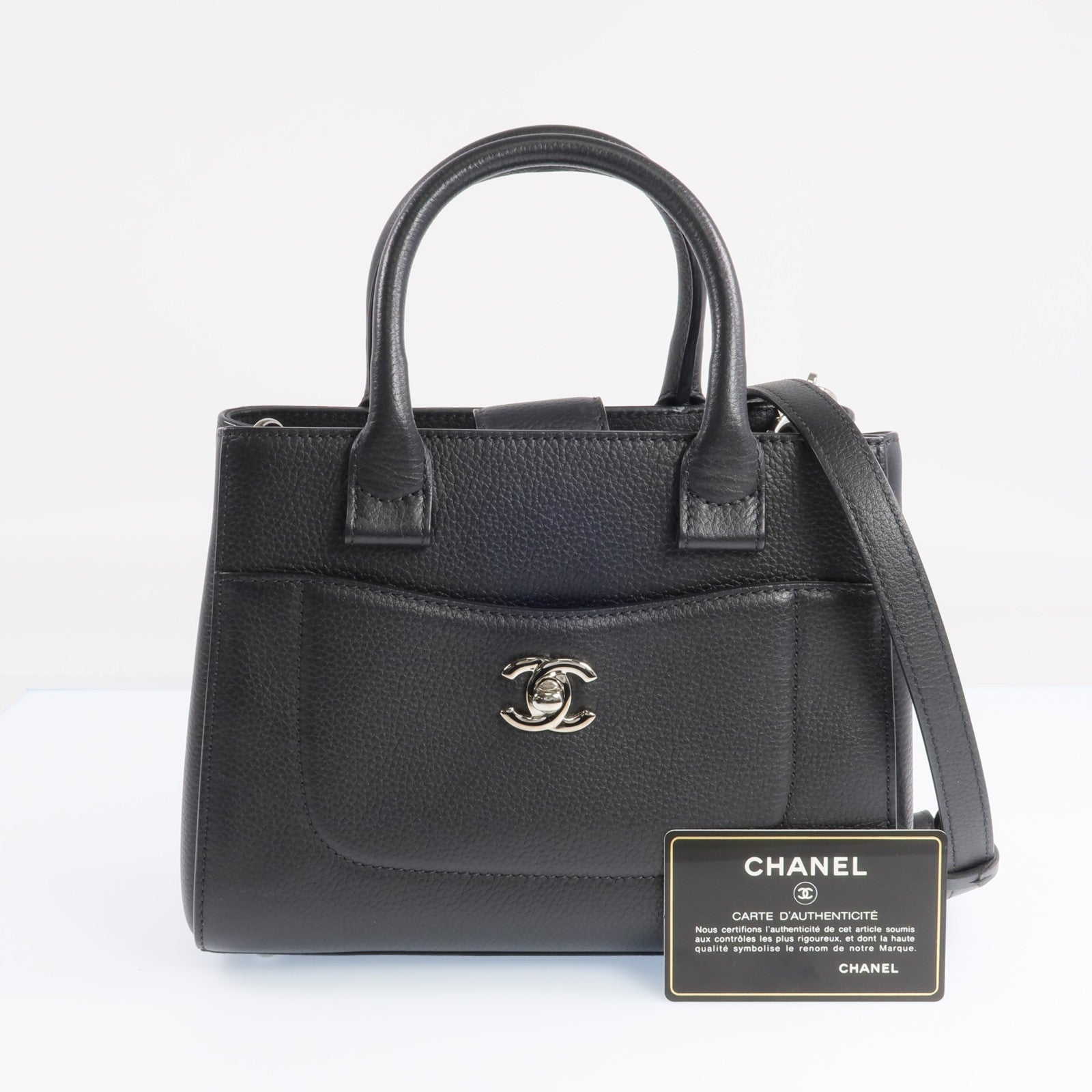 CHANEL 【激減優惠】牛皮皮革Neo Executive銀扣手挽肩背兩用袋