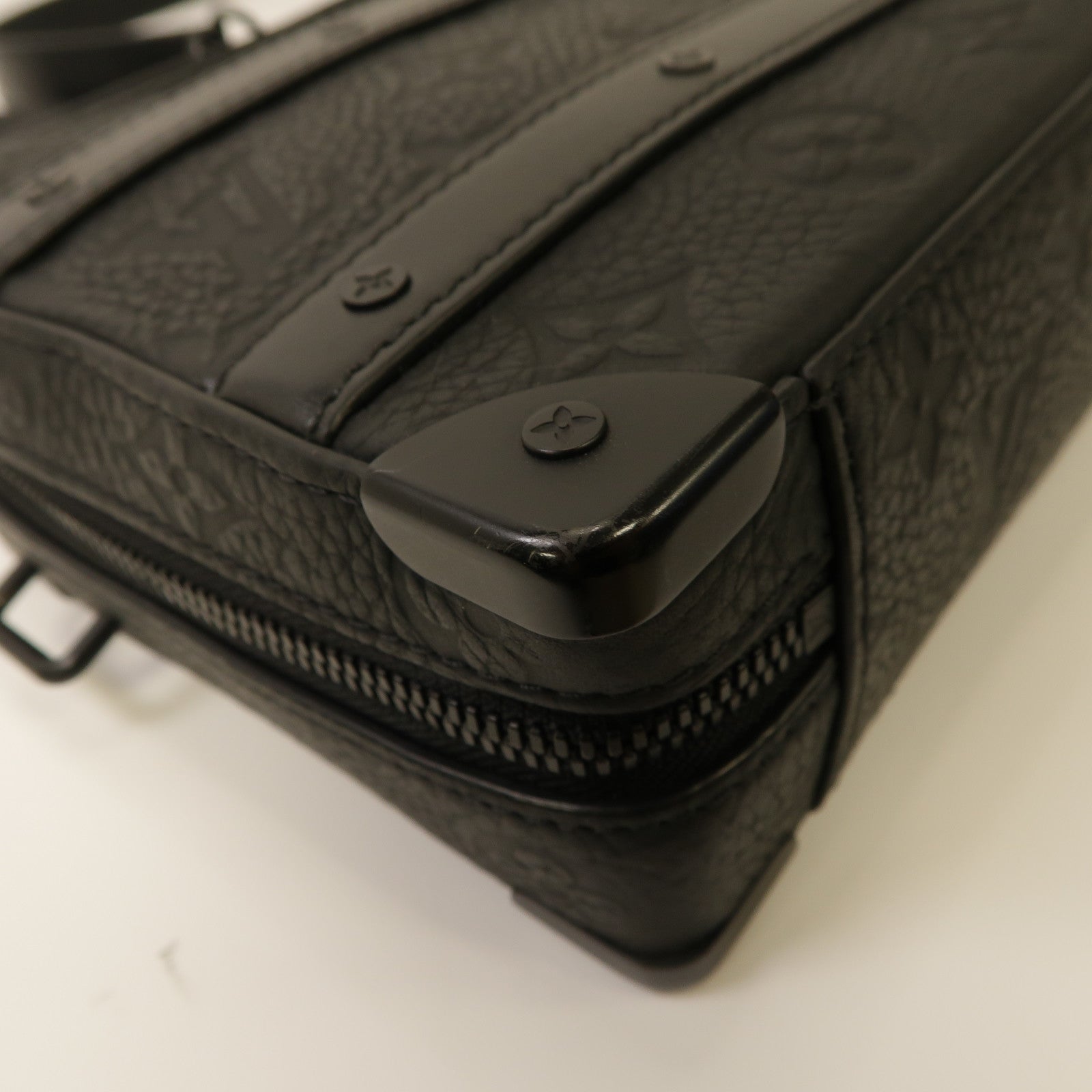 LOUIS VUITTON Monogram Taurillon皮革Handle Soft Trunk手挽肩背兩用袋黑色