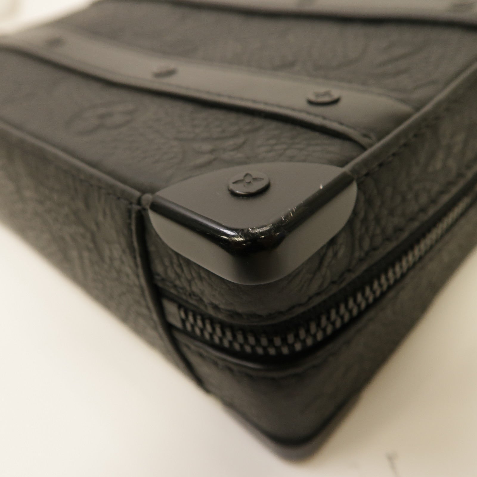 LOUIS VUITTON Monogram Taurillon皮革Handle Soft Trunk手挽肩背兩用袋黑色