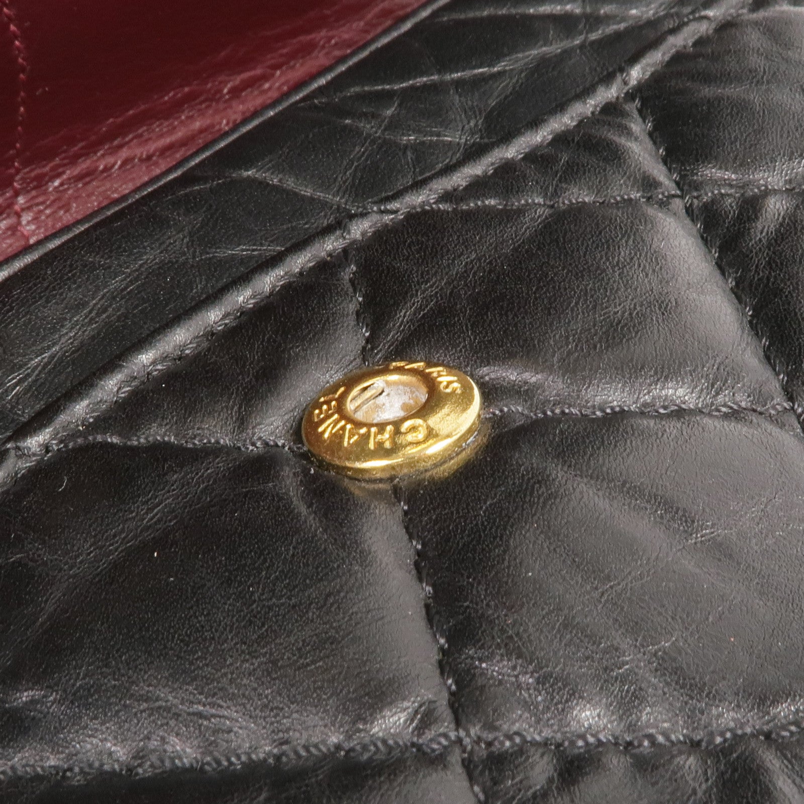 CHANEL 【激減優惠】牛皮皮革2.55 Medium金扣鏈帶肩背袋