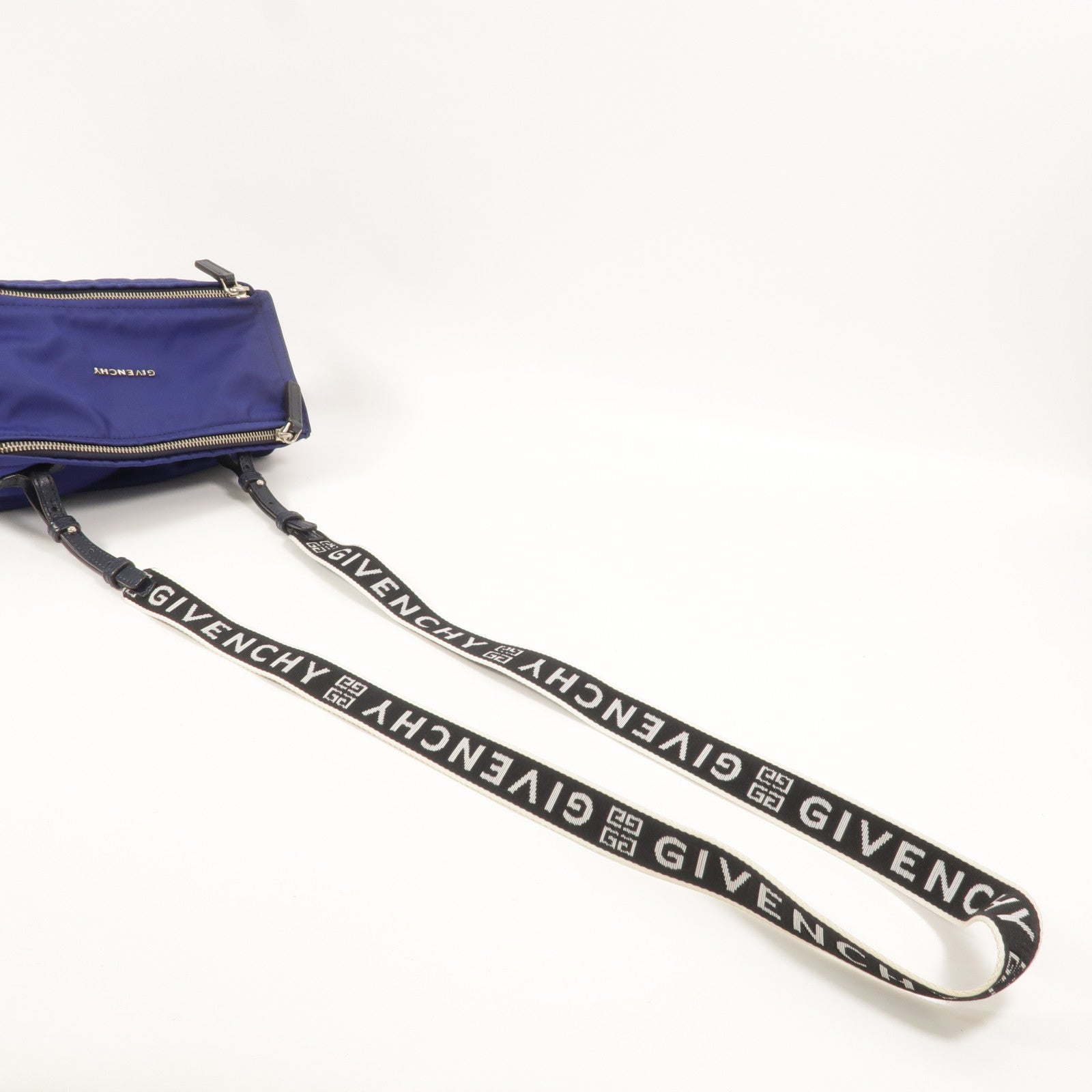 GIVENCHY 尼龍Mini Pandora肩背袋