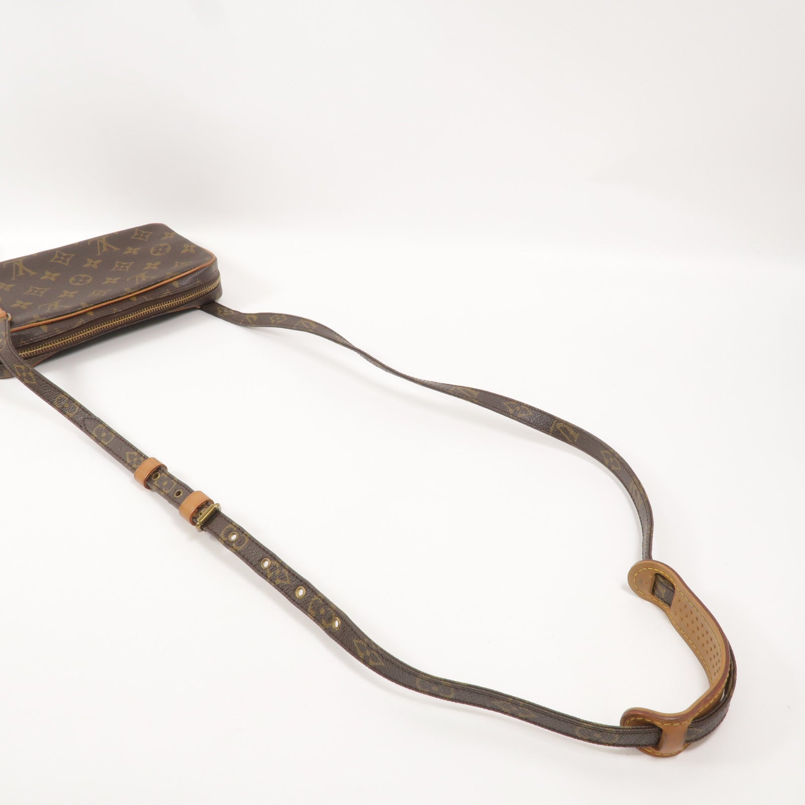 LOUIS VUITTON Monogram Marly Bandouliere肩背袋