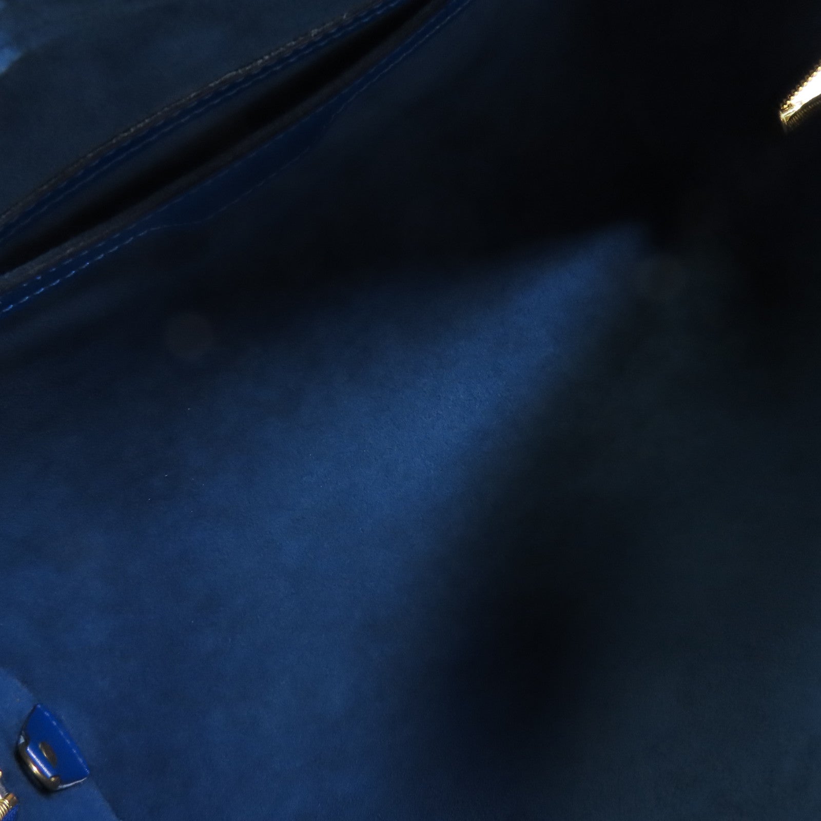 LOUIS VUITTON Epi Soufflot金扣肩背袋