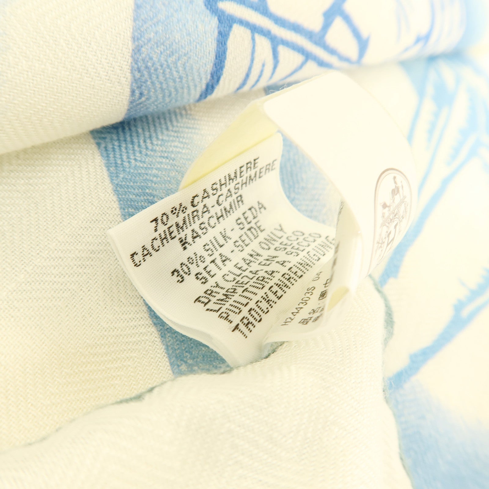 HERMES 羊絨/絲質Scarf 140x140絲巾