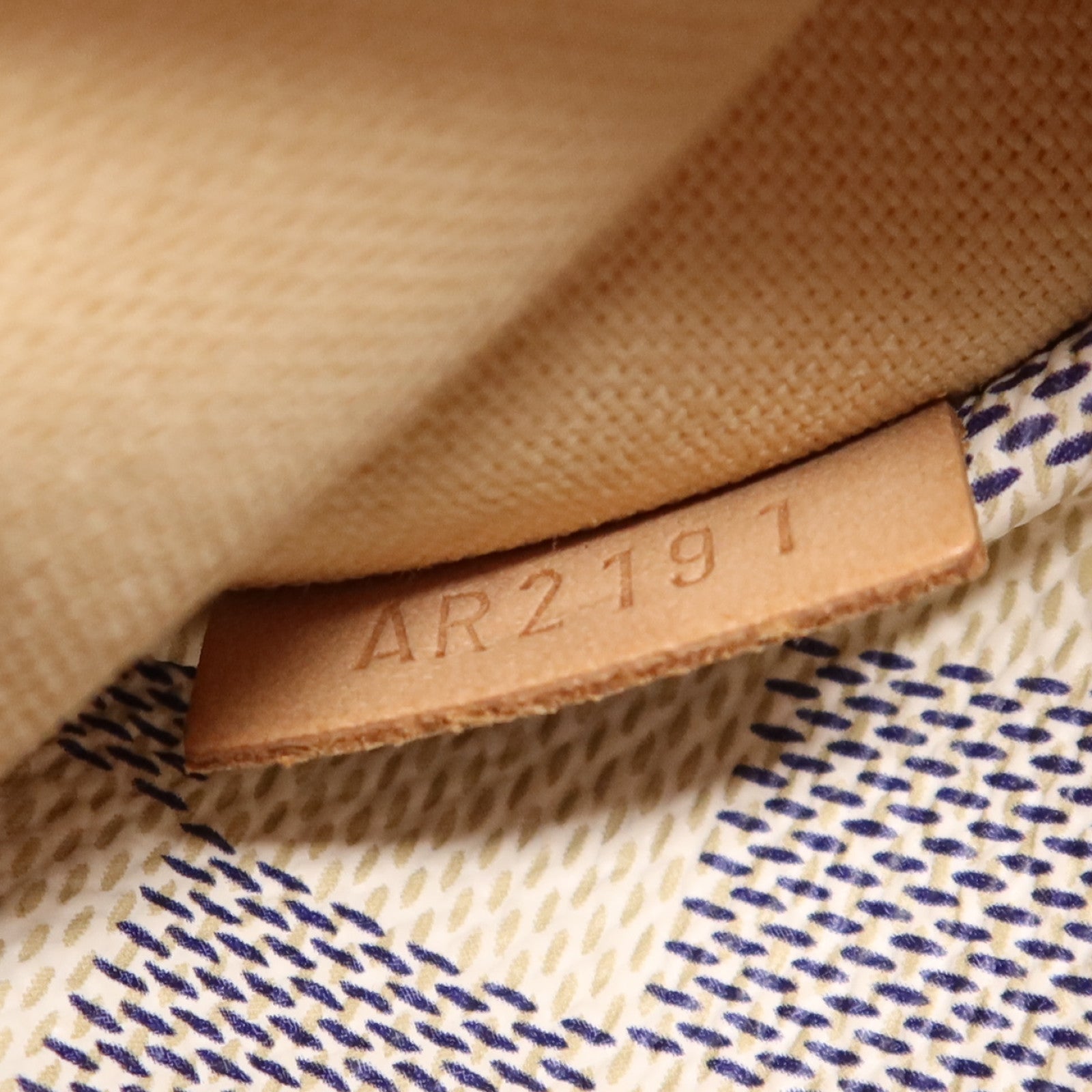 LOUIS VUITTON Damier Azur Totally MM金扣肩背袋