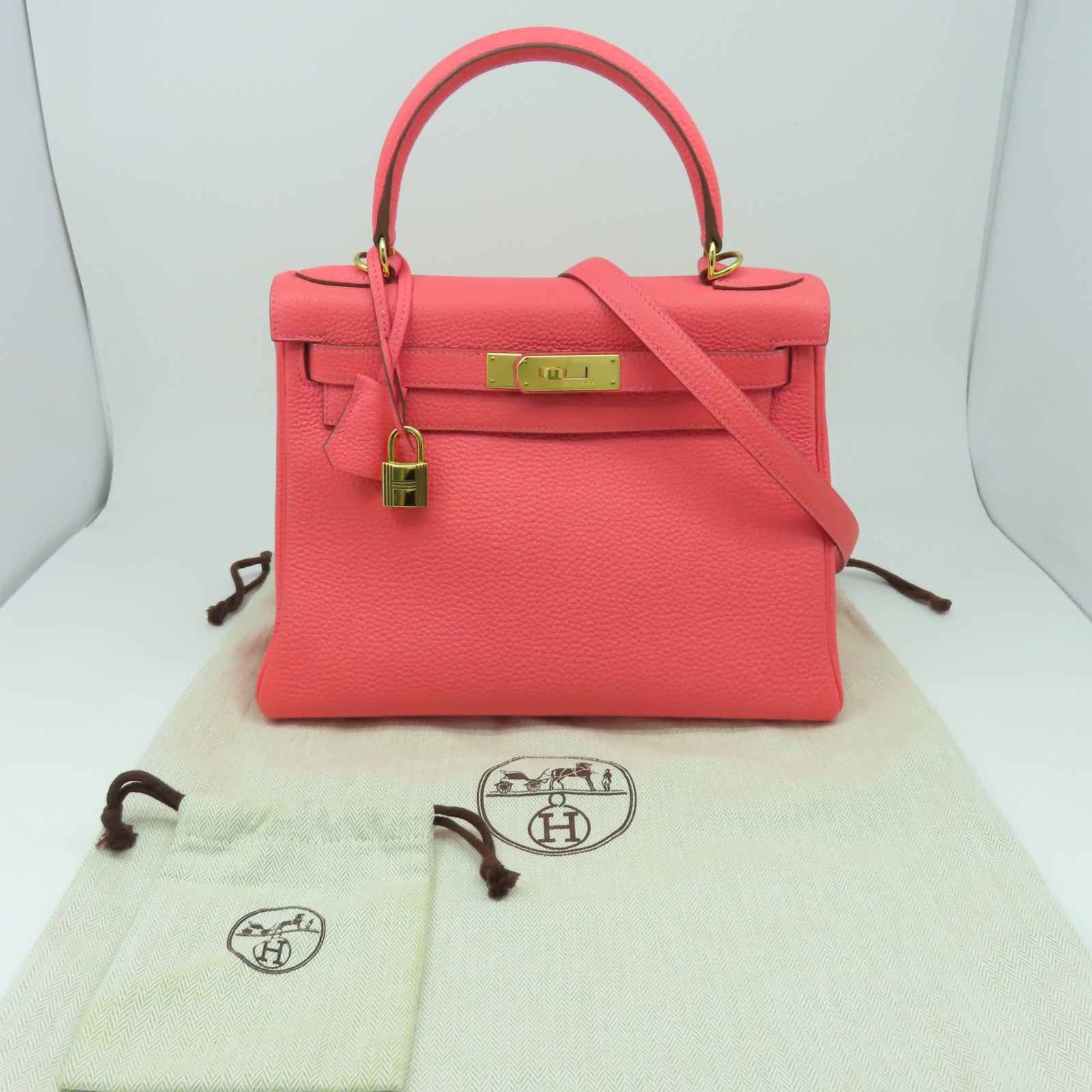 HERMES Togo皮革Kelly 28金扣手挽肩背兩用袋橘桃粉色