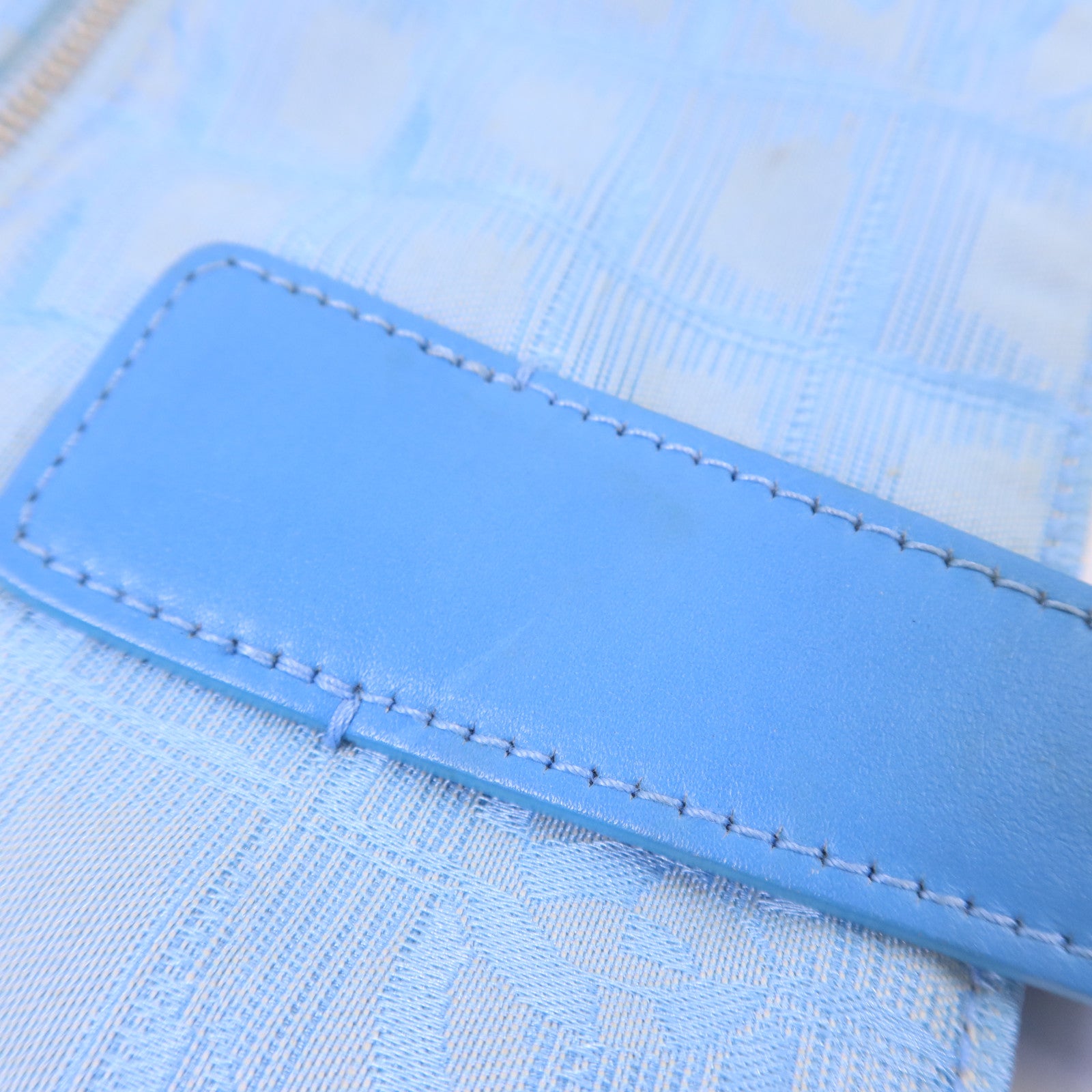 CHANEL 尼龍Travel Line Tote Bag銀扣手挽袋