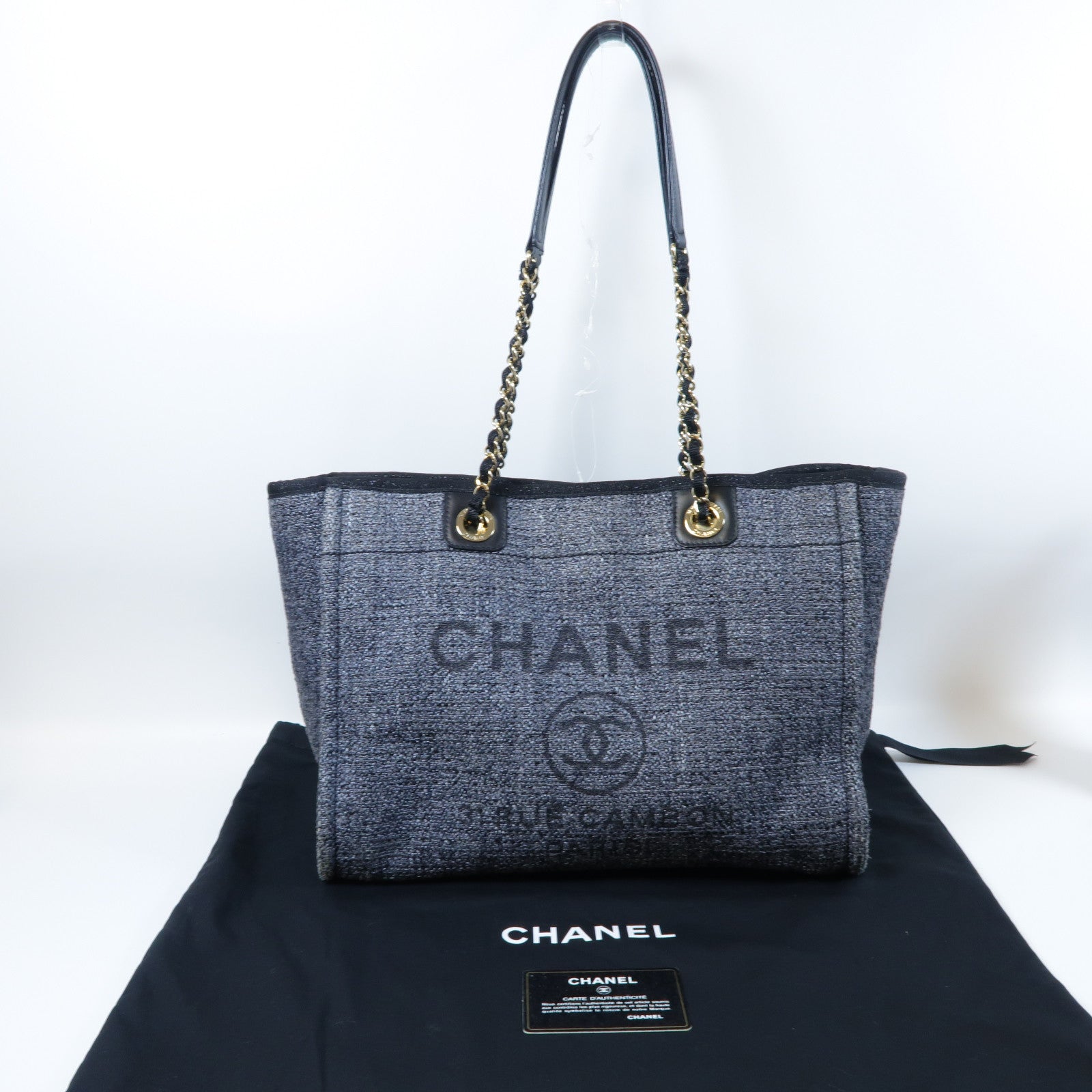 CHANEL 帆布Deauville Tote金扣手挽袋藍色