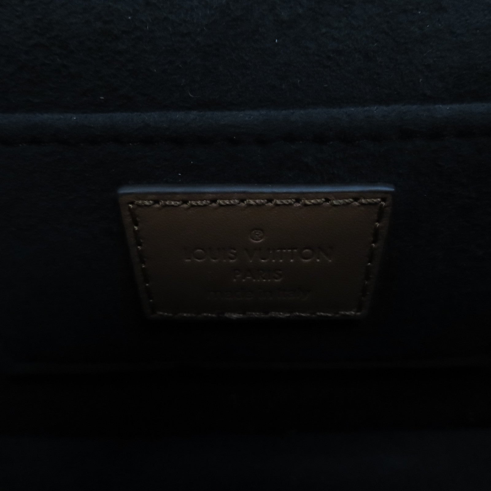 LOUIS VUITTON Monogram Reverse Mini Dauphine金扣肩背袋啡色