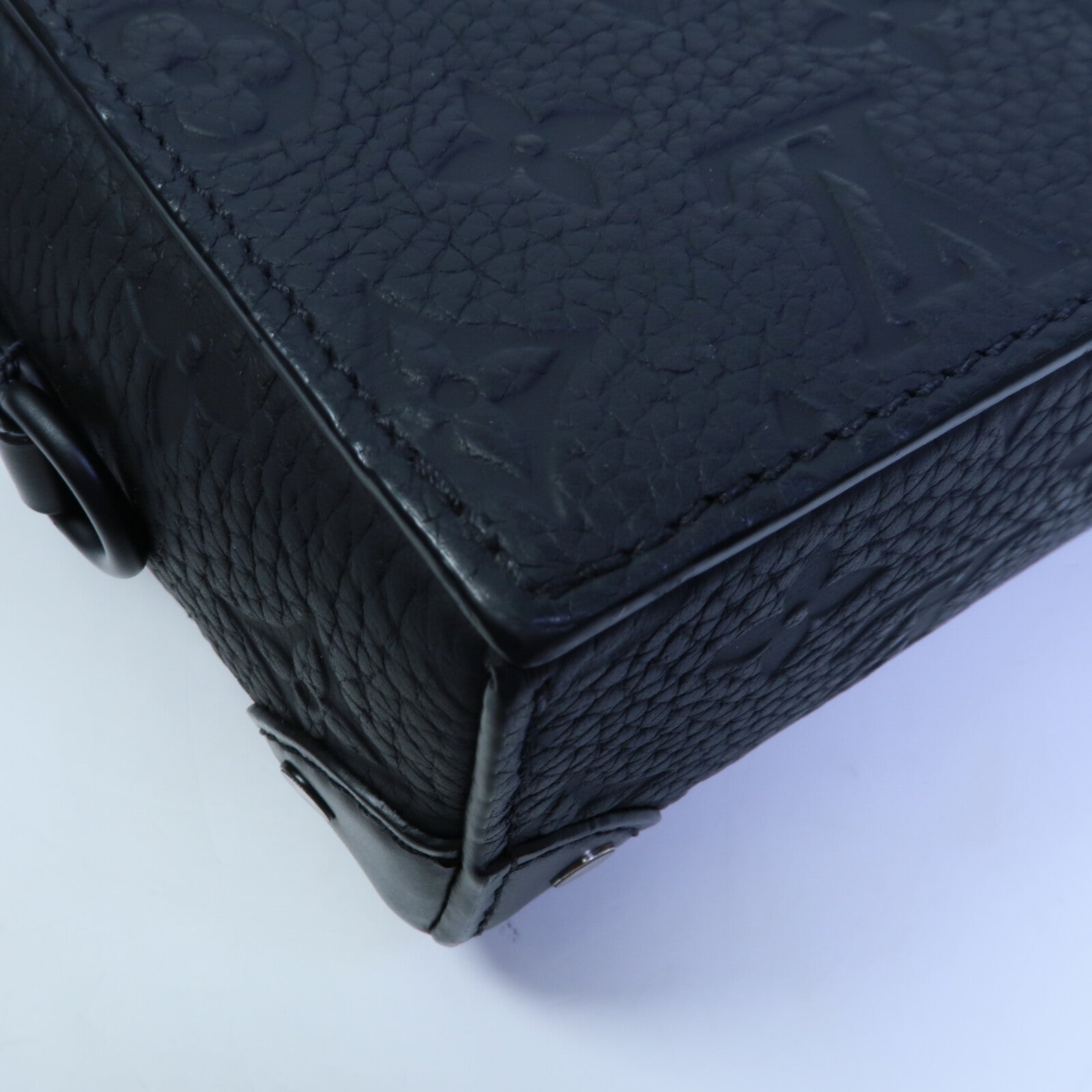 LOUIS VUITTON Monogram Taurillon Steamer Wearable Wallet肩背袋