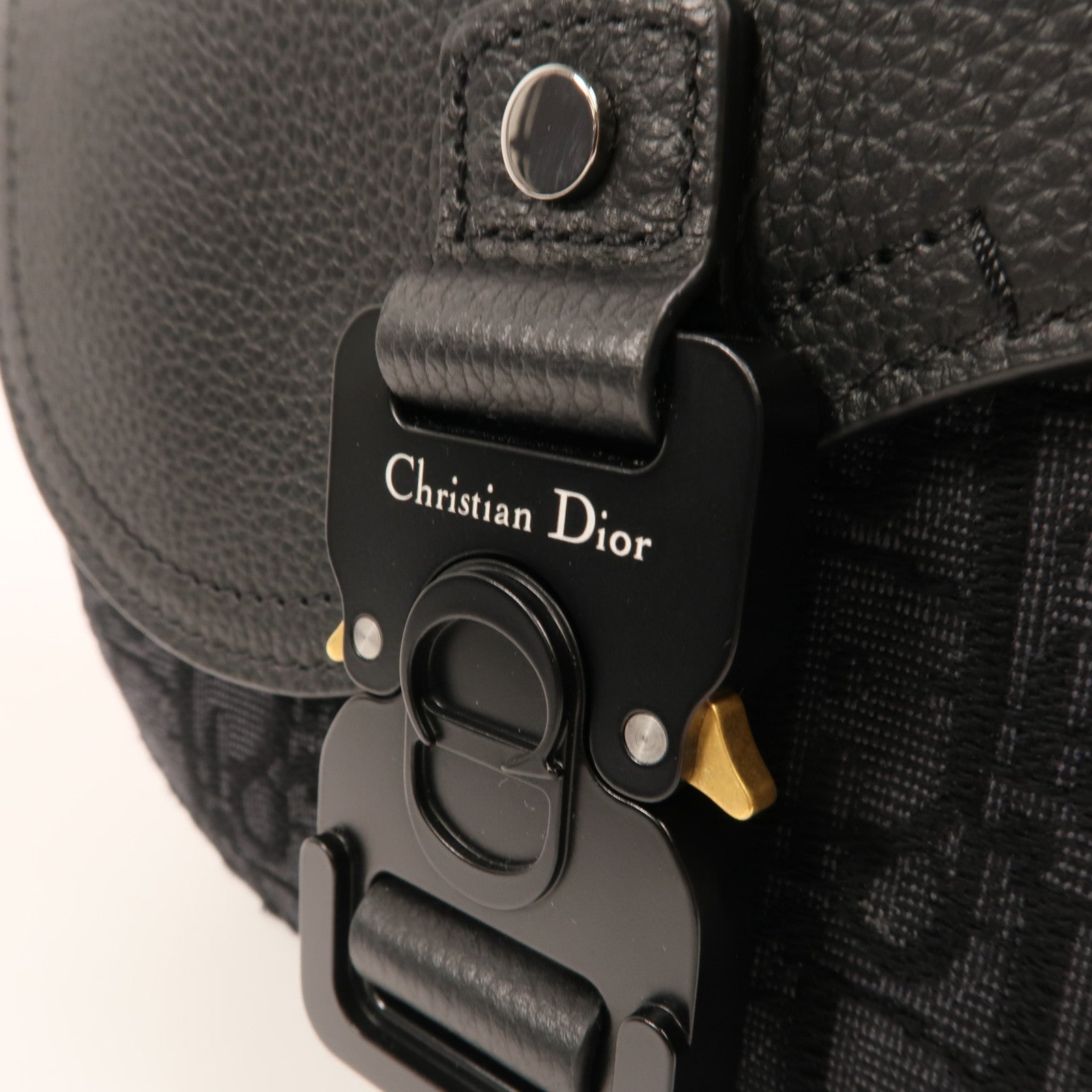 Dior 帆布Mini Saddle Messenger肩背袋