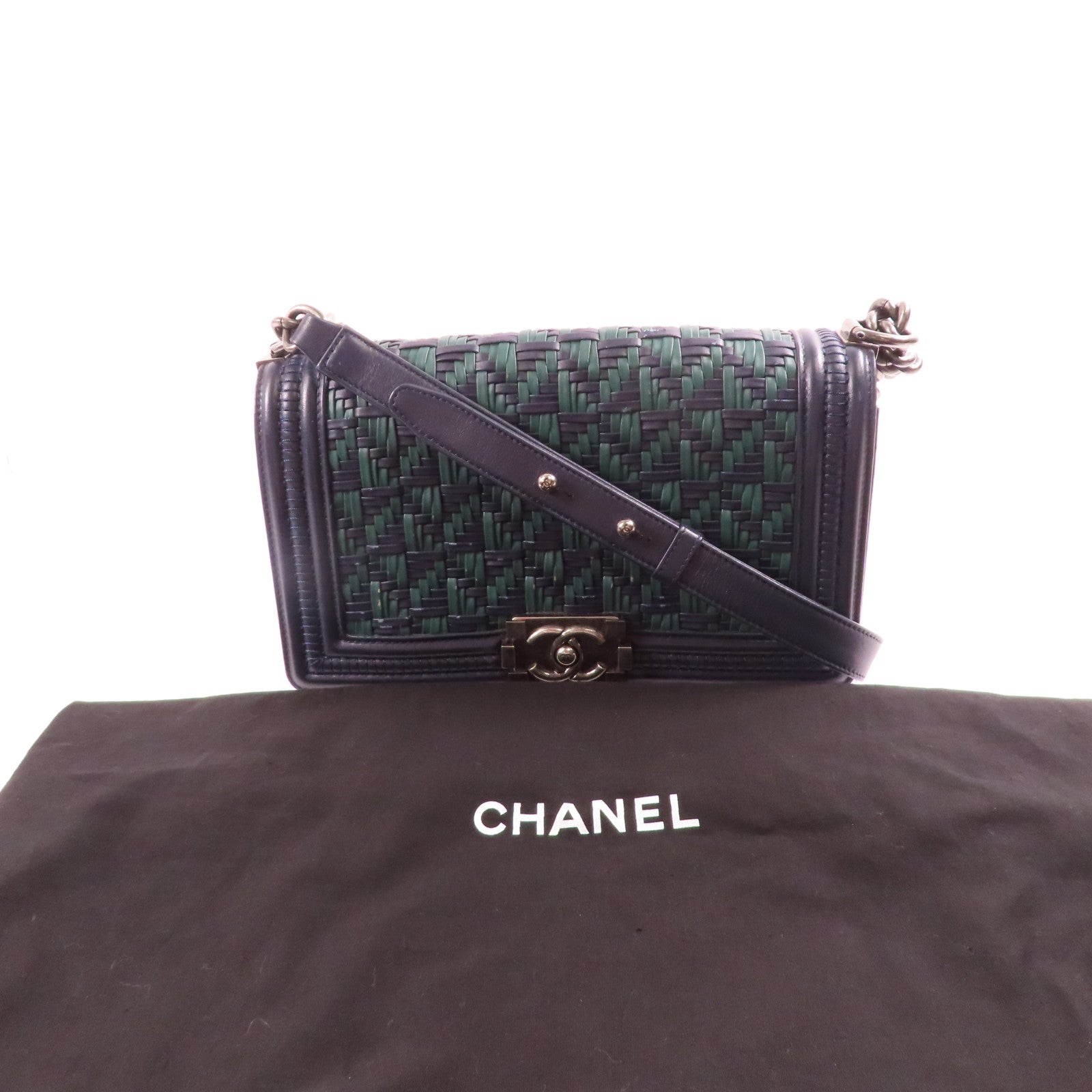 CHANEL 【激減優惠】牛皮皮革Boy 25銀扣鏈帶肩背袋