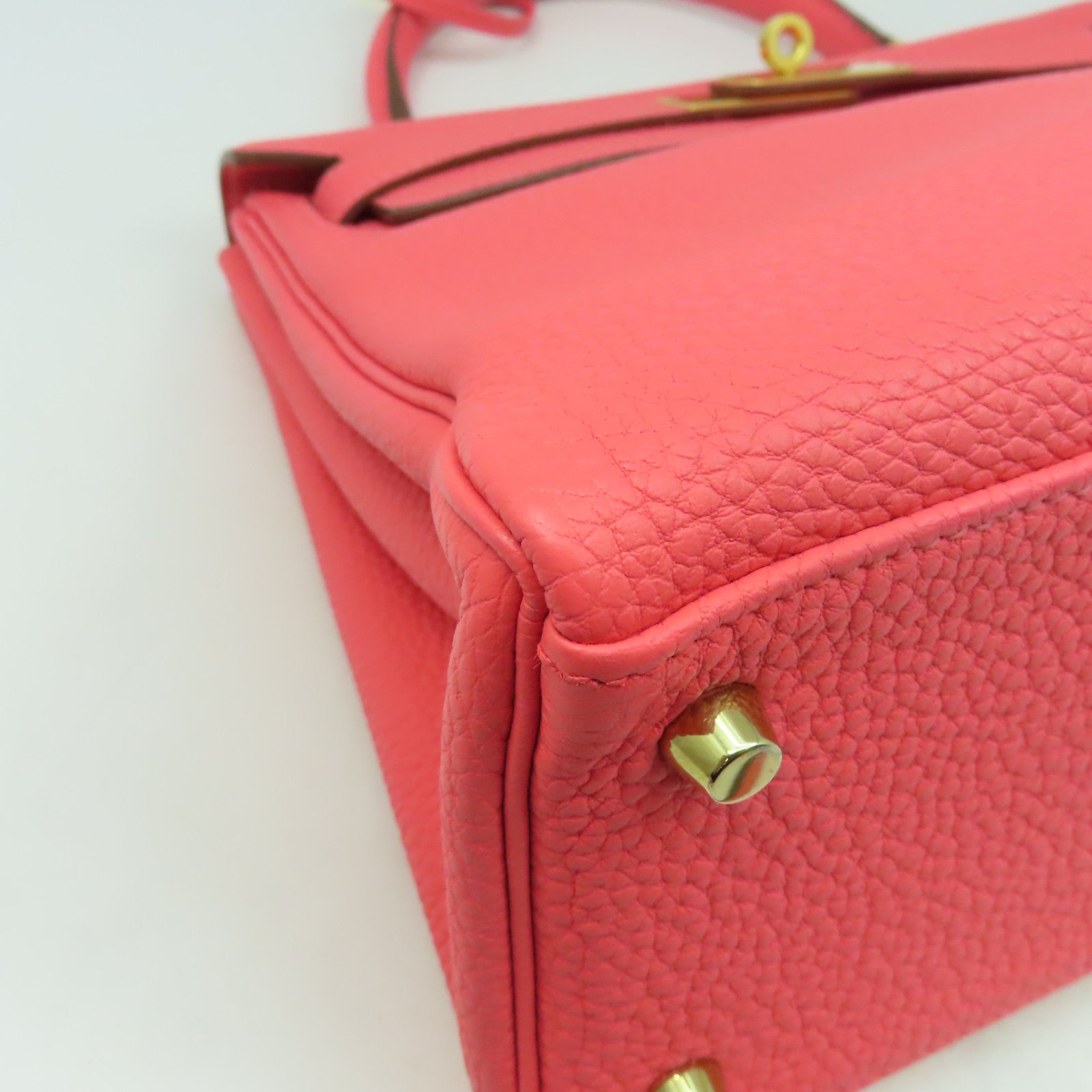 HERMES Togo皮革Kelly 28金扣手挽肩背兩用袋橘桃粉色