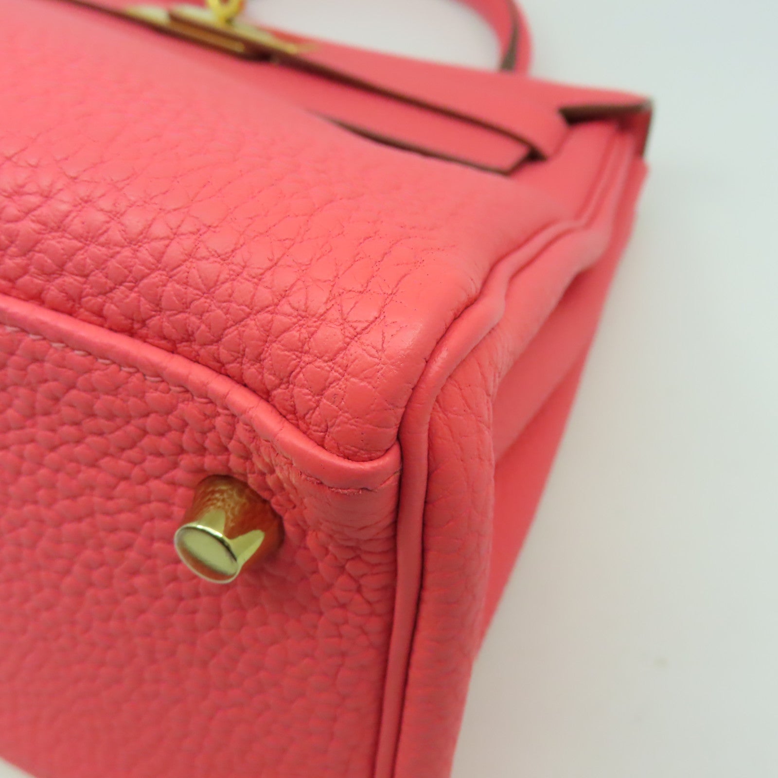 HERMES Togo皮革Kelly 28金扣手挽肩背兩用袋橘桃粉色