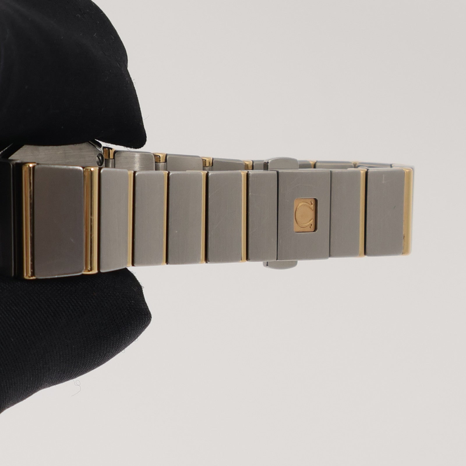OMEGA Constellation 123.25.24.60.55.001
