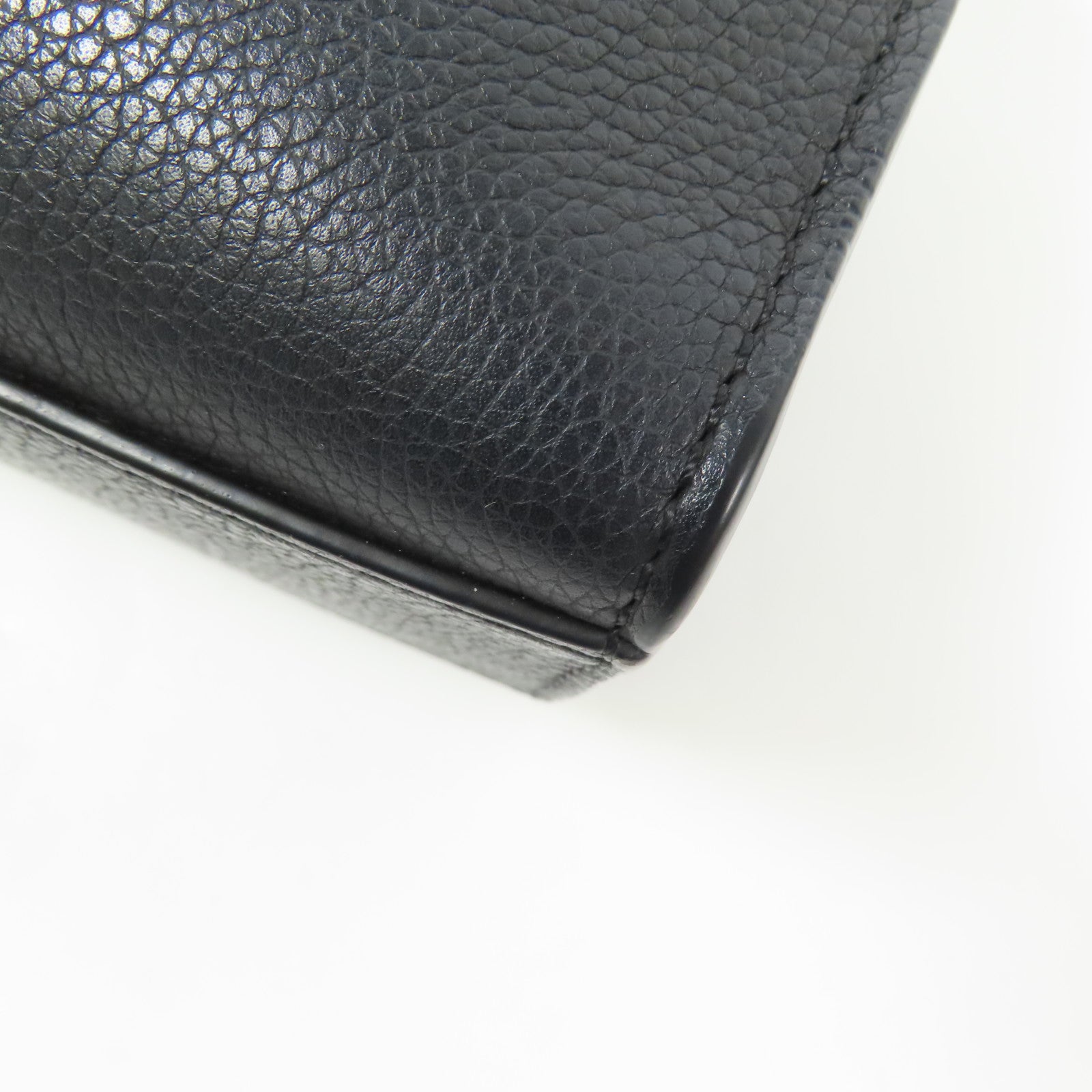 LOUIS VUITTON 牛皮皮革My Lock Me銀扣肩背袋