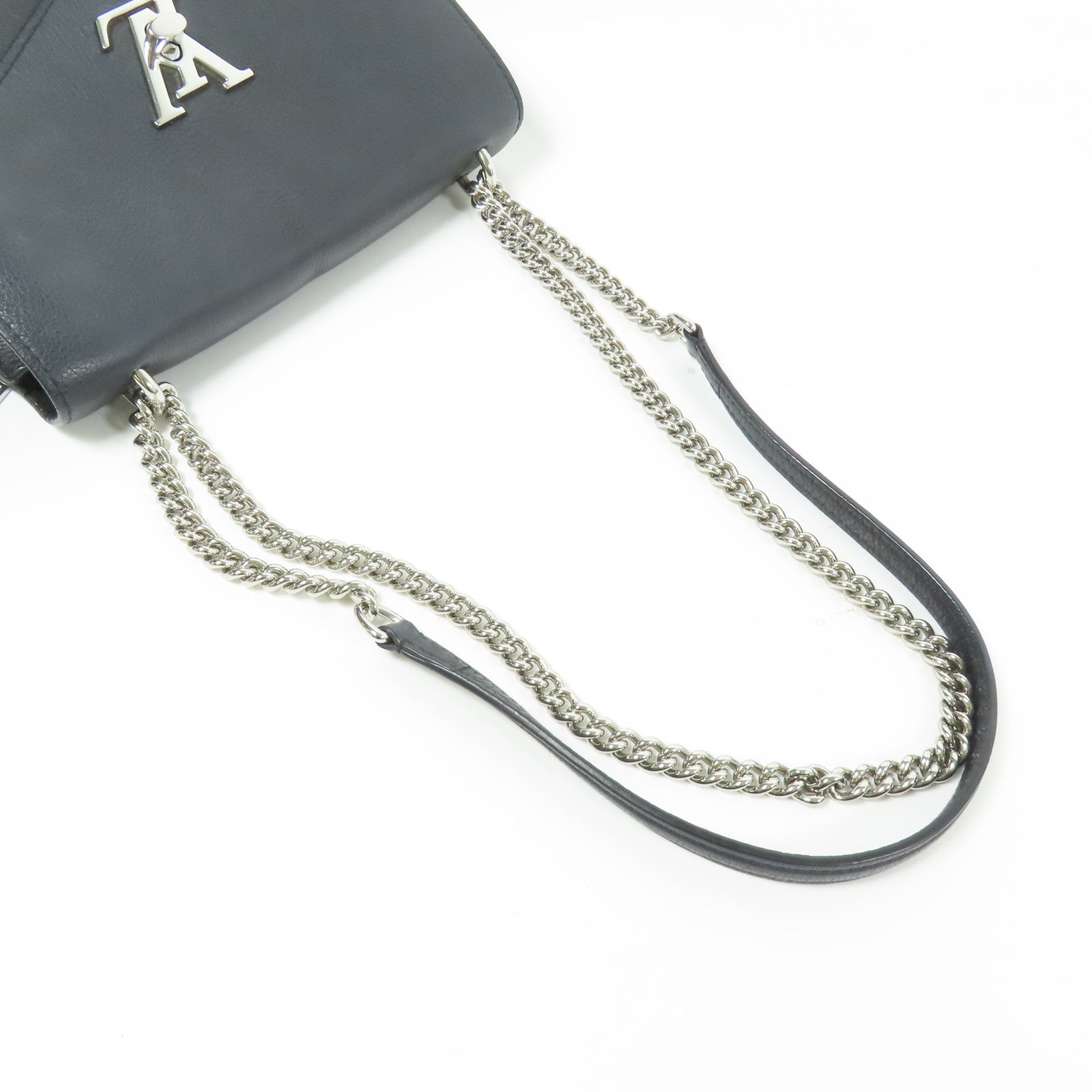 LOUIS VUITTON 牛皮皮革My Lock Me銀扣肩背袋