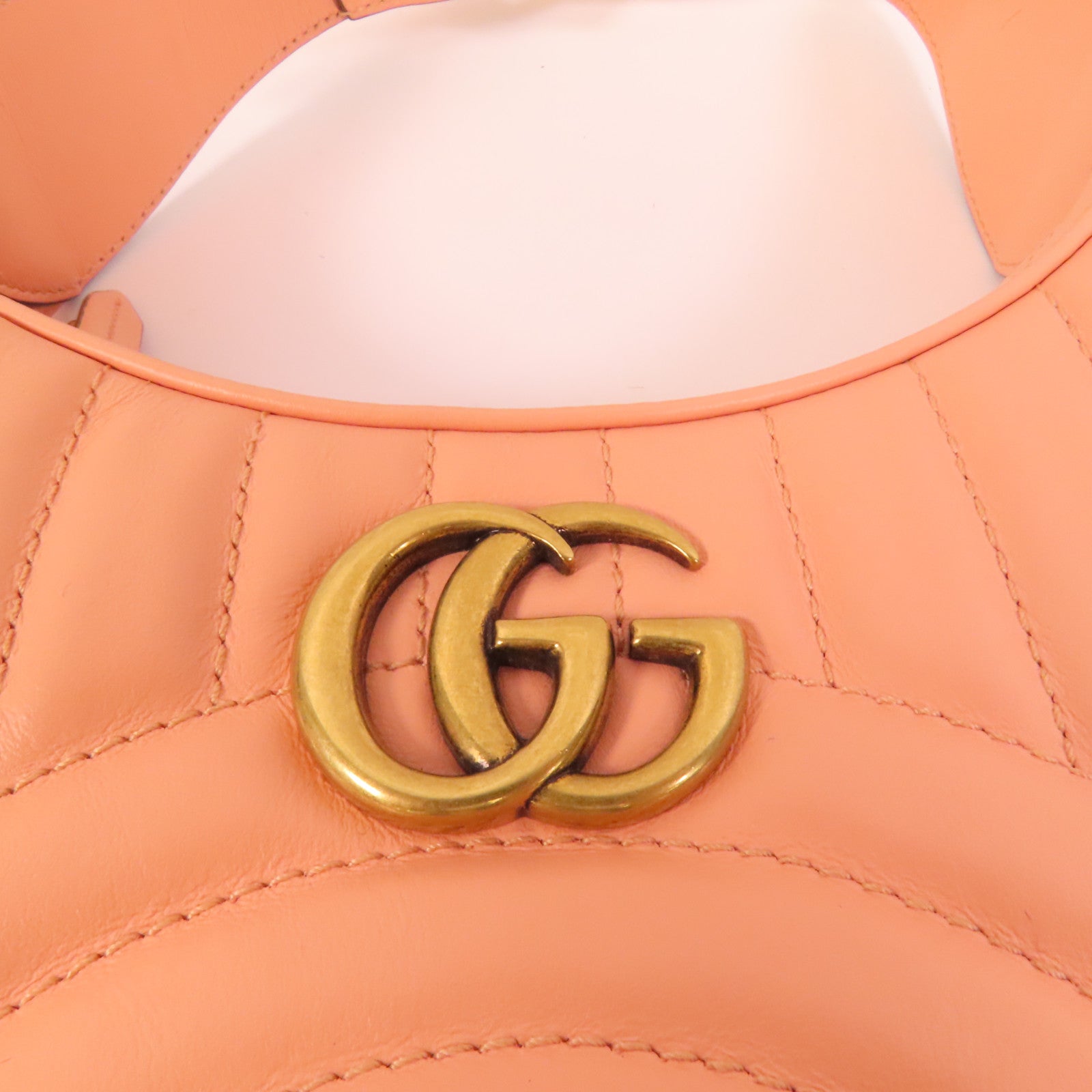 GUCCI 牛皮皮革GG Marmont Half Moon金扣手挽肩背兩用袋