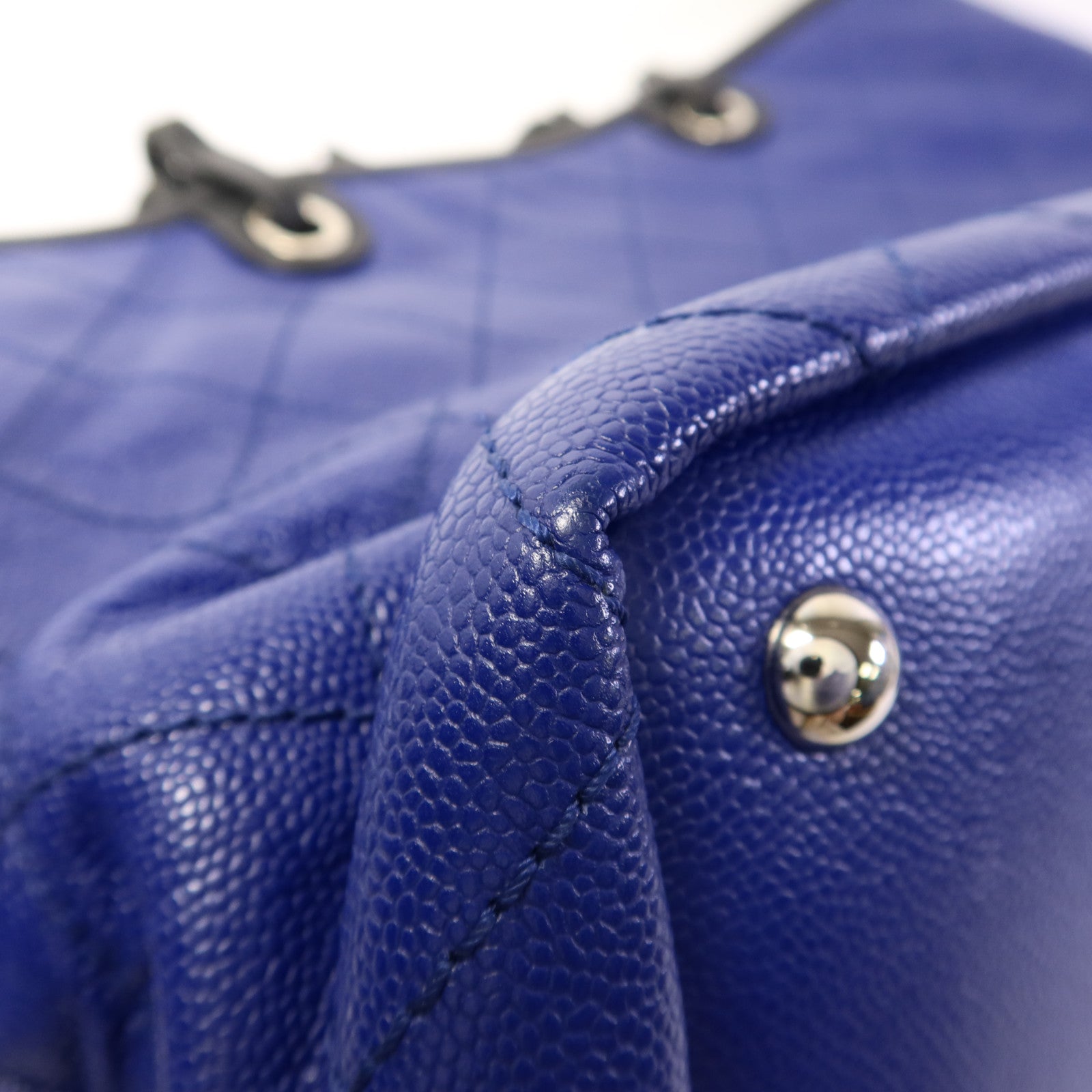 CHANEL 牛皮皮革Totebag銀扣手挽袋