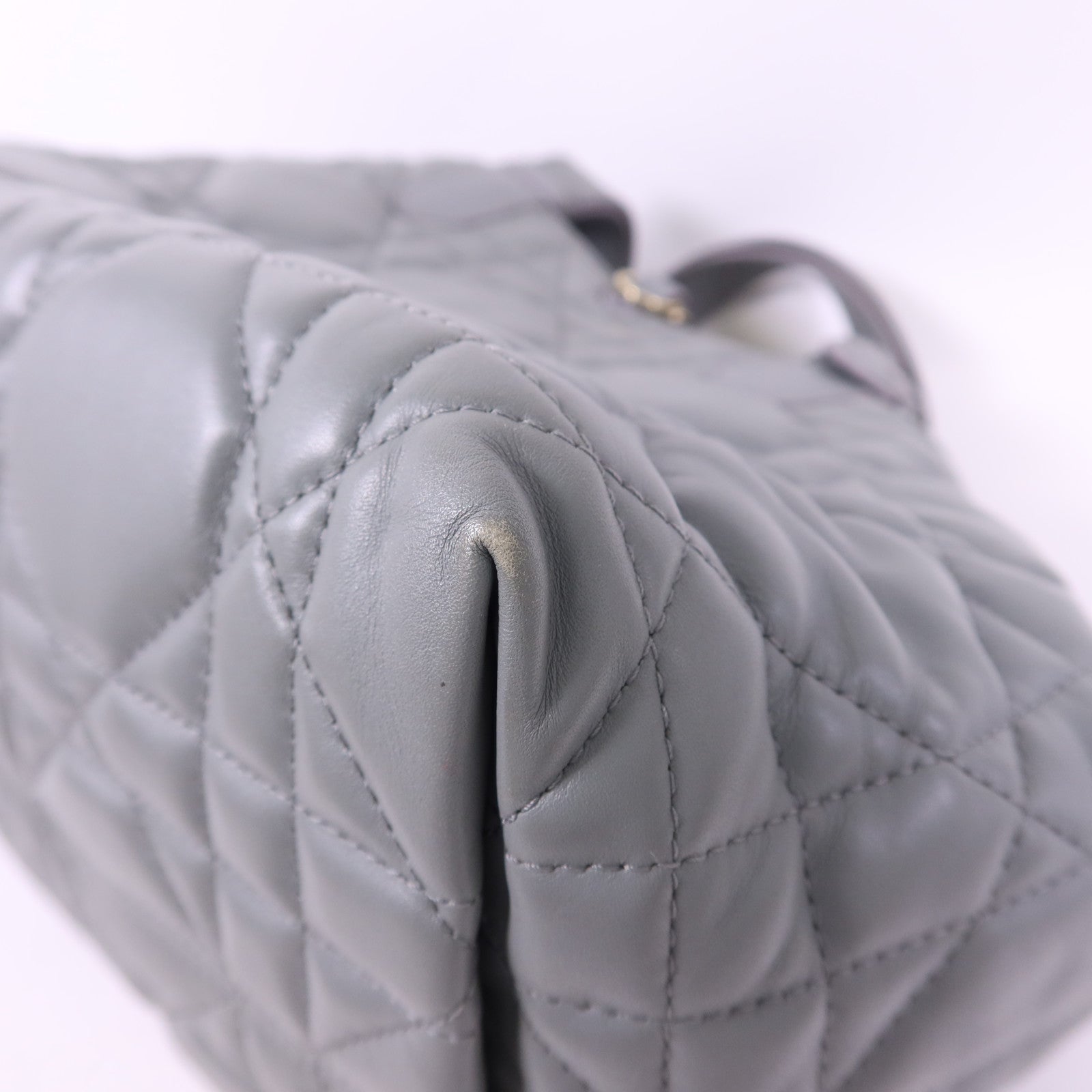 Dior 牛皮皮革Toujours Medium金扣手挽袋