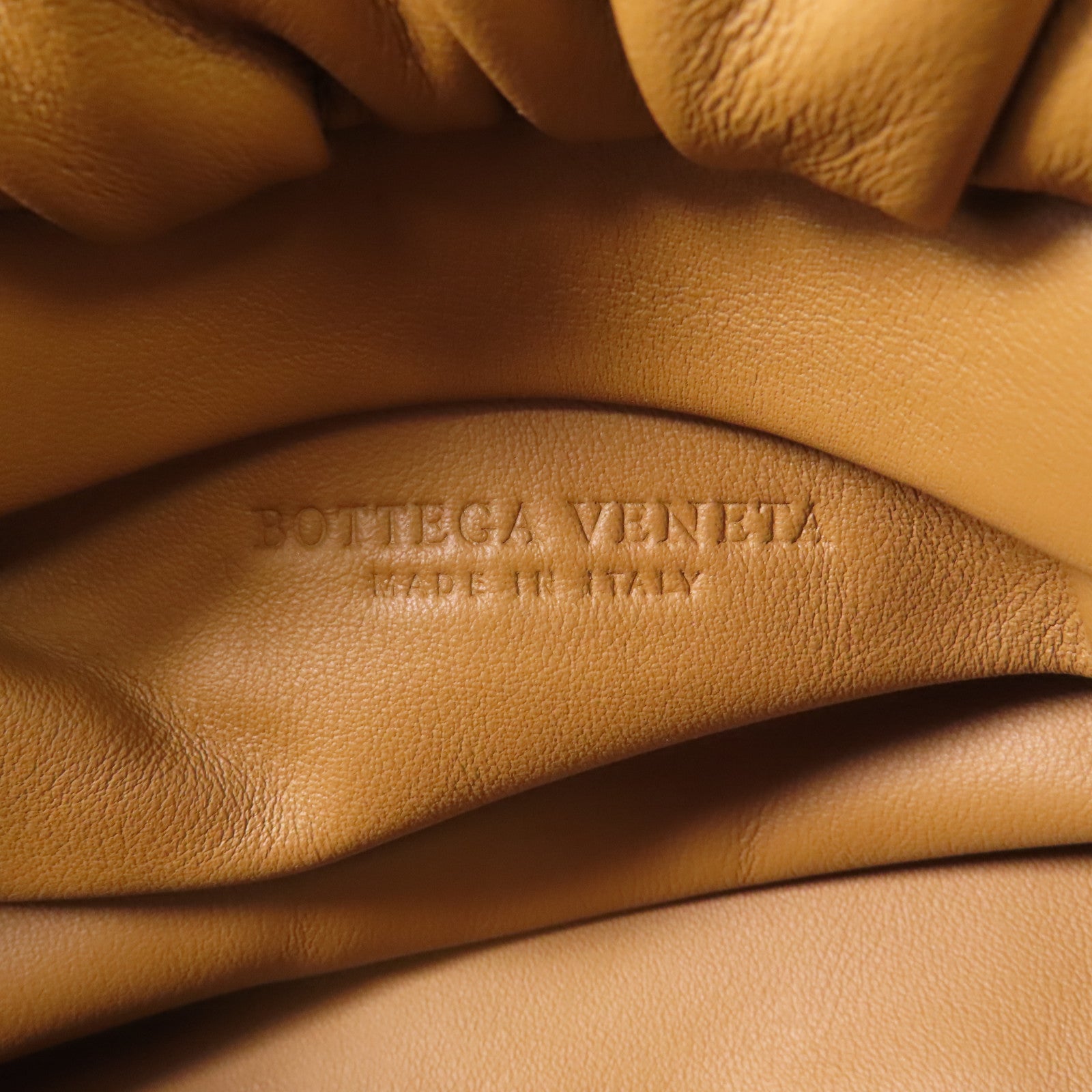 BOTTEGA VENETA 皮革Chain Pouch Bag金扣鏈帶肩背袋