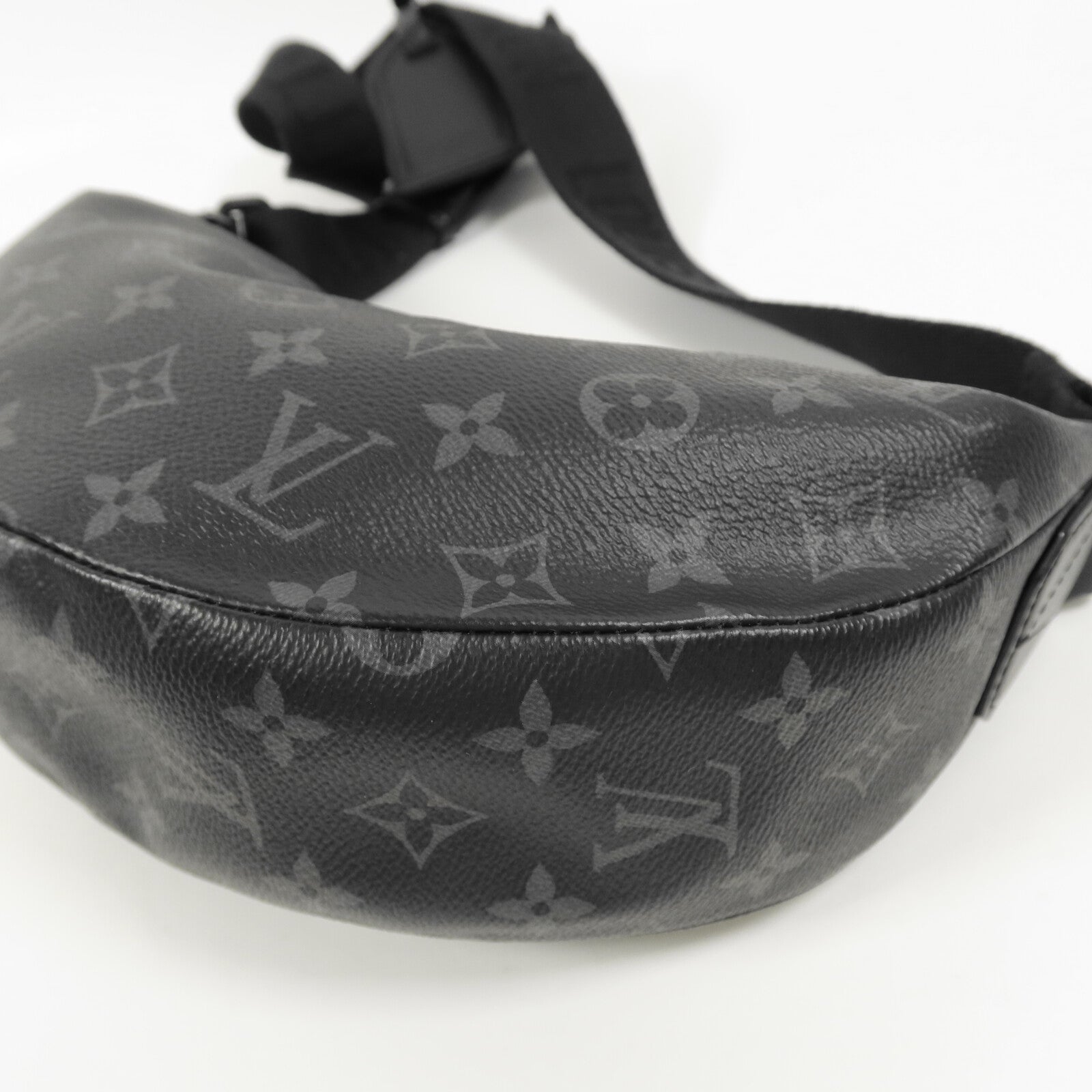 LOUIS VUITTON Monogram Eclipse Hamac Bag PM肩背袋