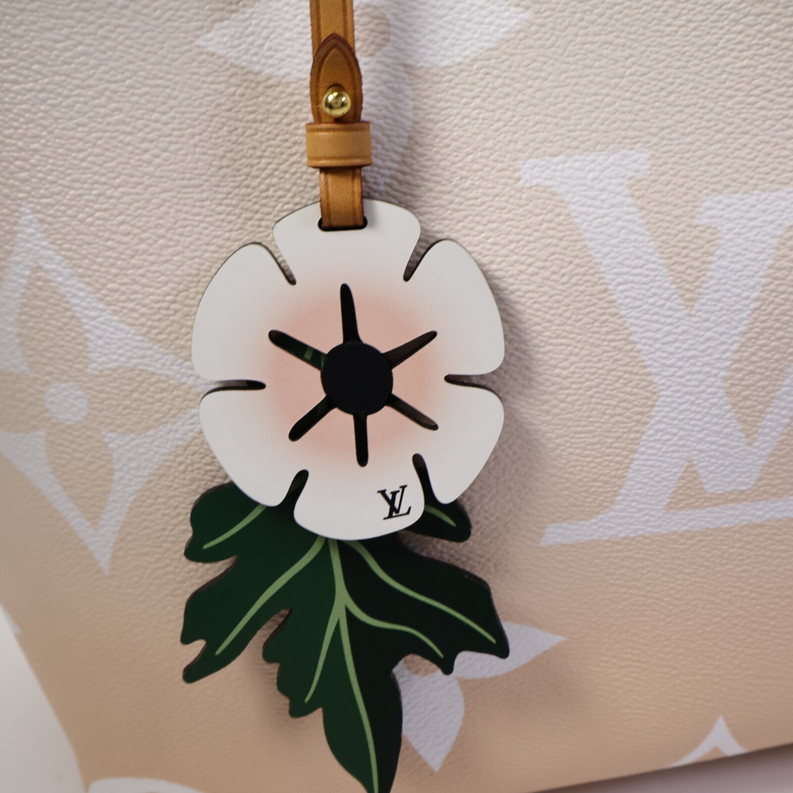 LOUIS VUITTON Monogram Gaint By The Pool Neverfull MM手挽袋