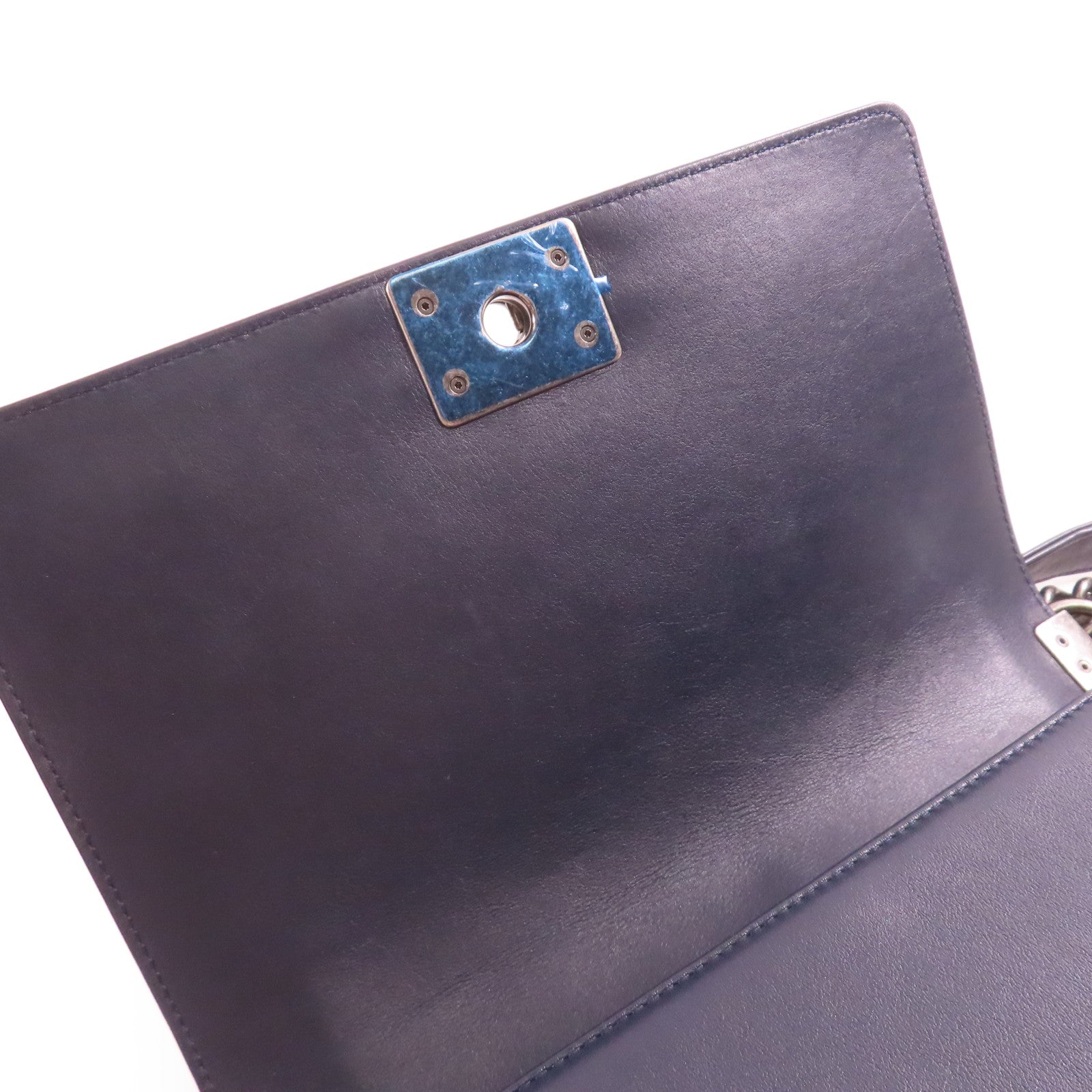 CHANEL 【激減優惠】牛皮皮革Boy 25銀扣鏈帶肩背袋