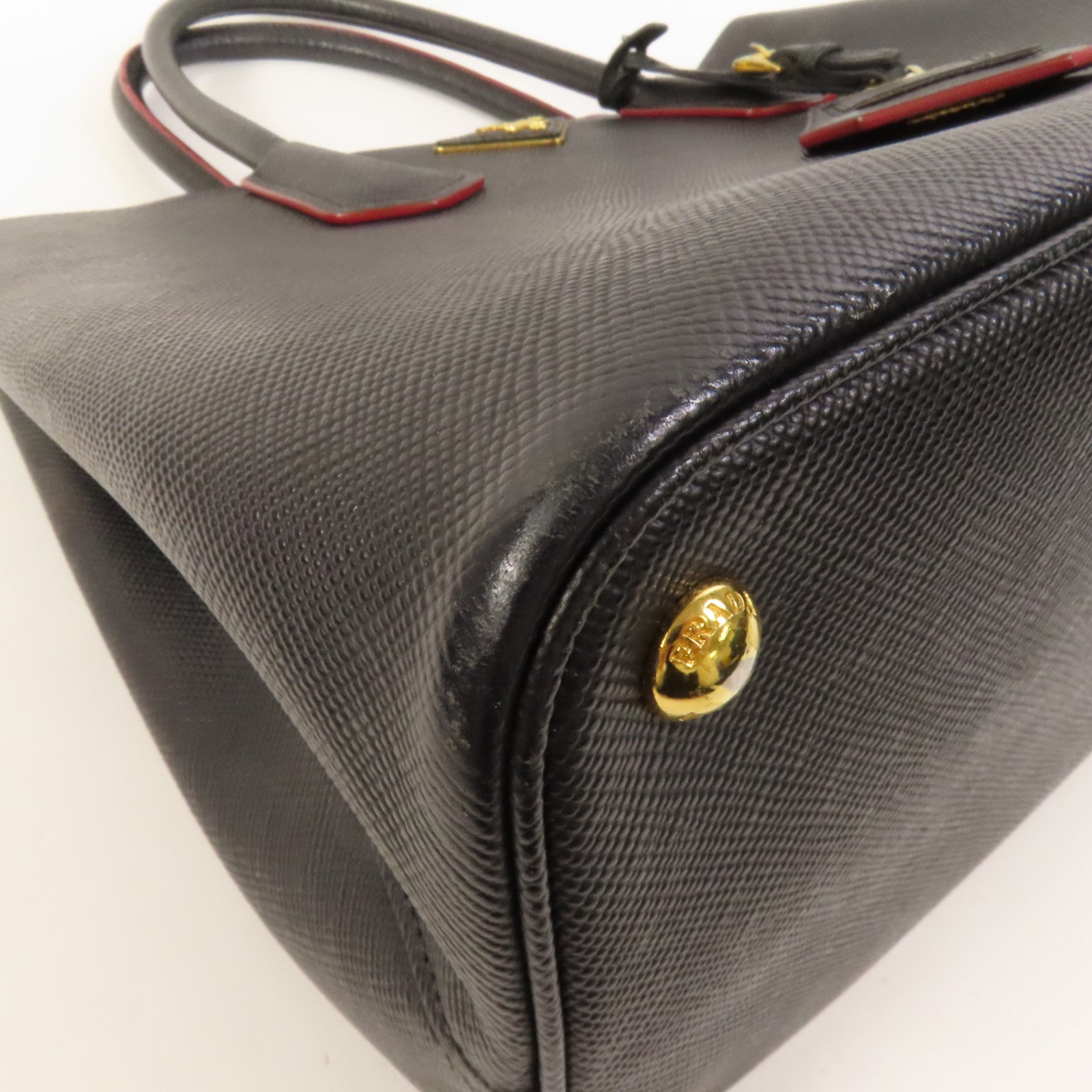 PRADA Saffiano皮革Handbag金扣手挽袋