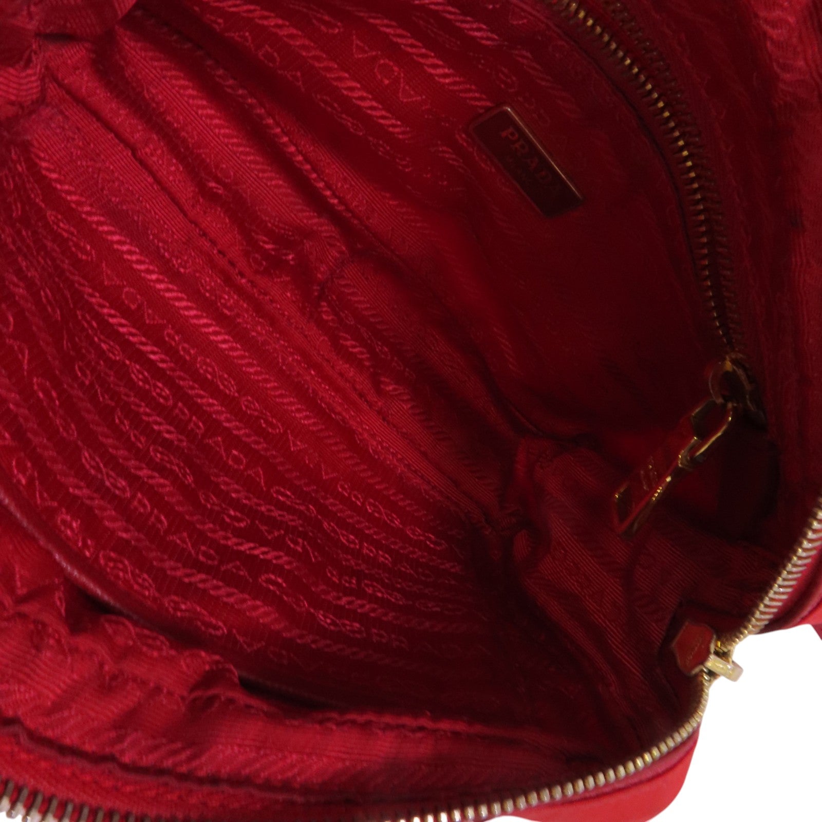 PRADA 尼龍Shoulder Bag金扣肩背袋