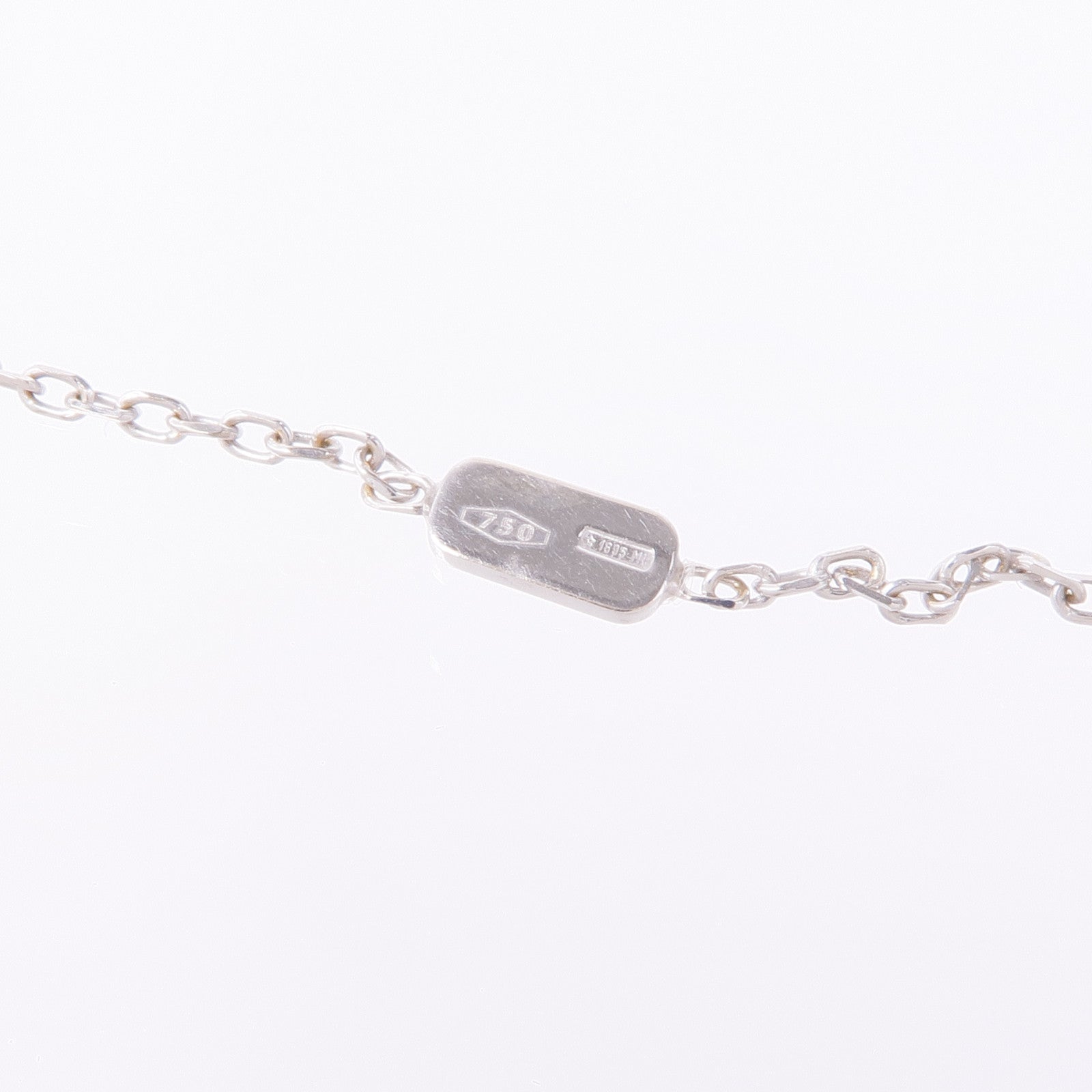 GUCCI GG Necklace 18K White Gold