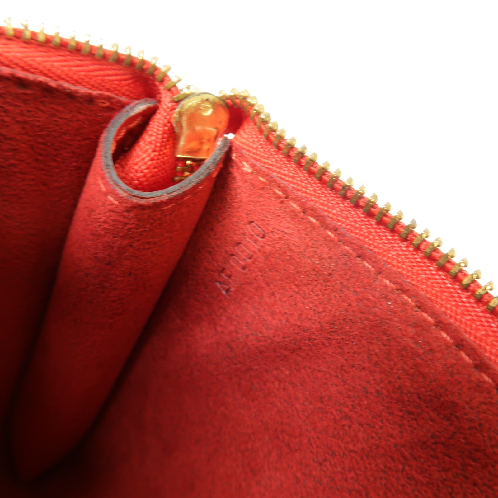 LOUIS VUITTON 【激減優惠】Epi Pochette Accessories金扣手挽袋紅色