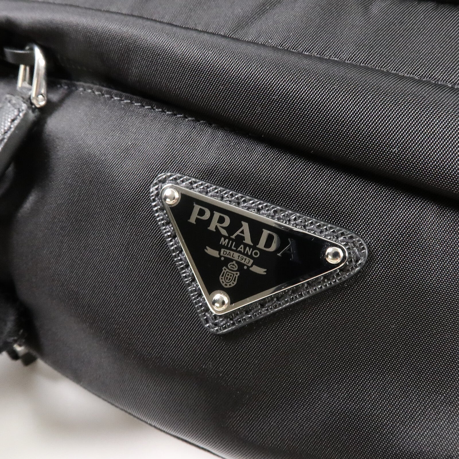 PRADA 尼龍Re-Nyon肩背袋