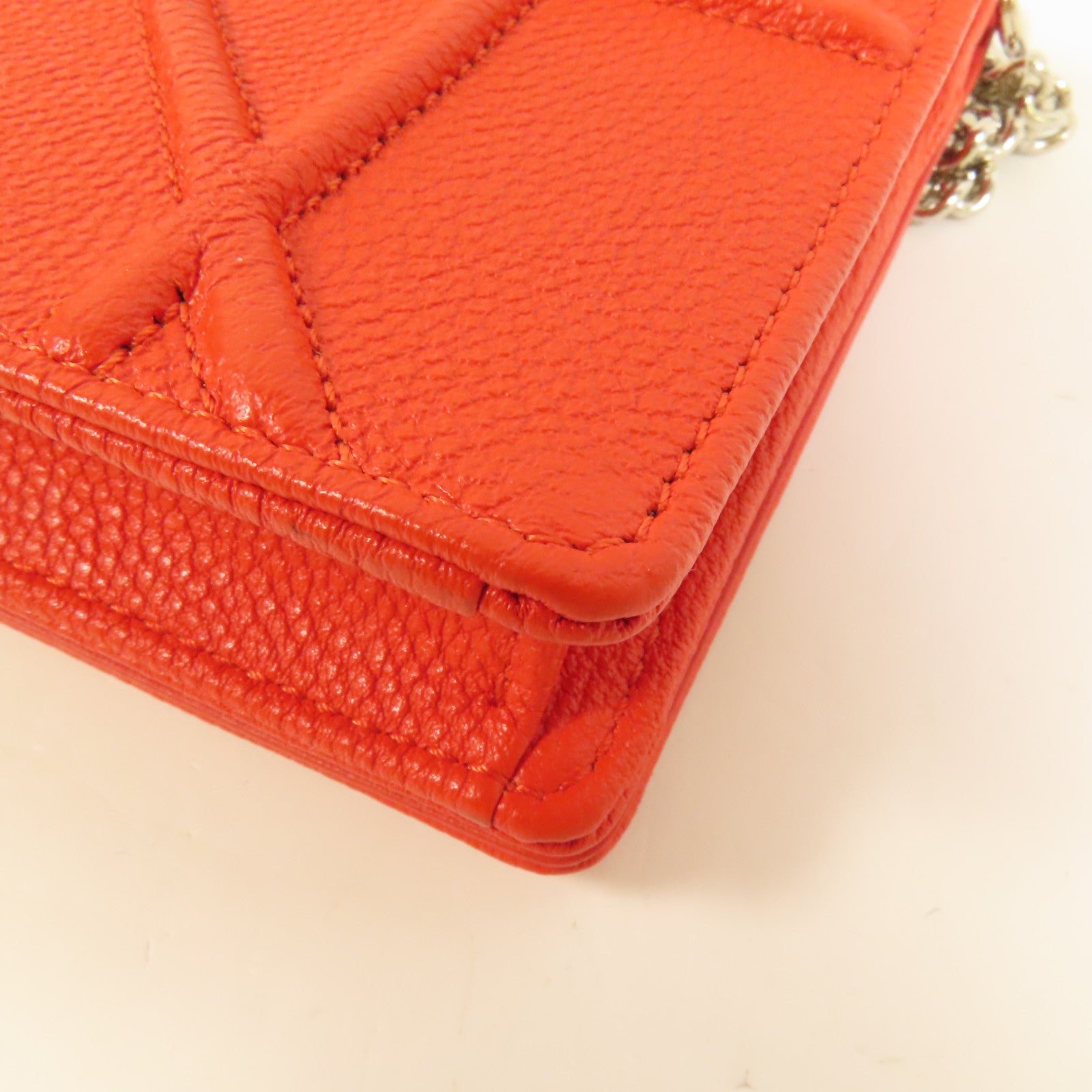 Dior 【激減優惠】牛皮皮革 Diorama Wallet On Chain鏈帶肩背袋