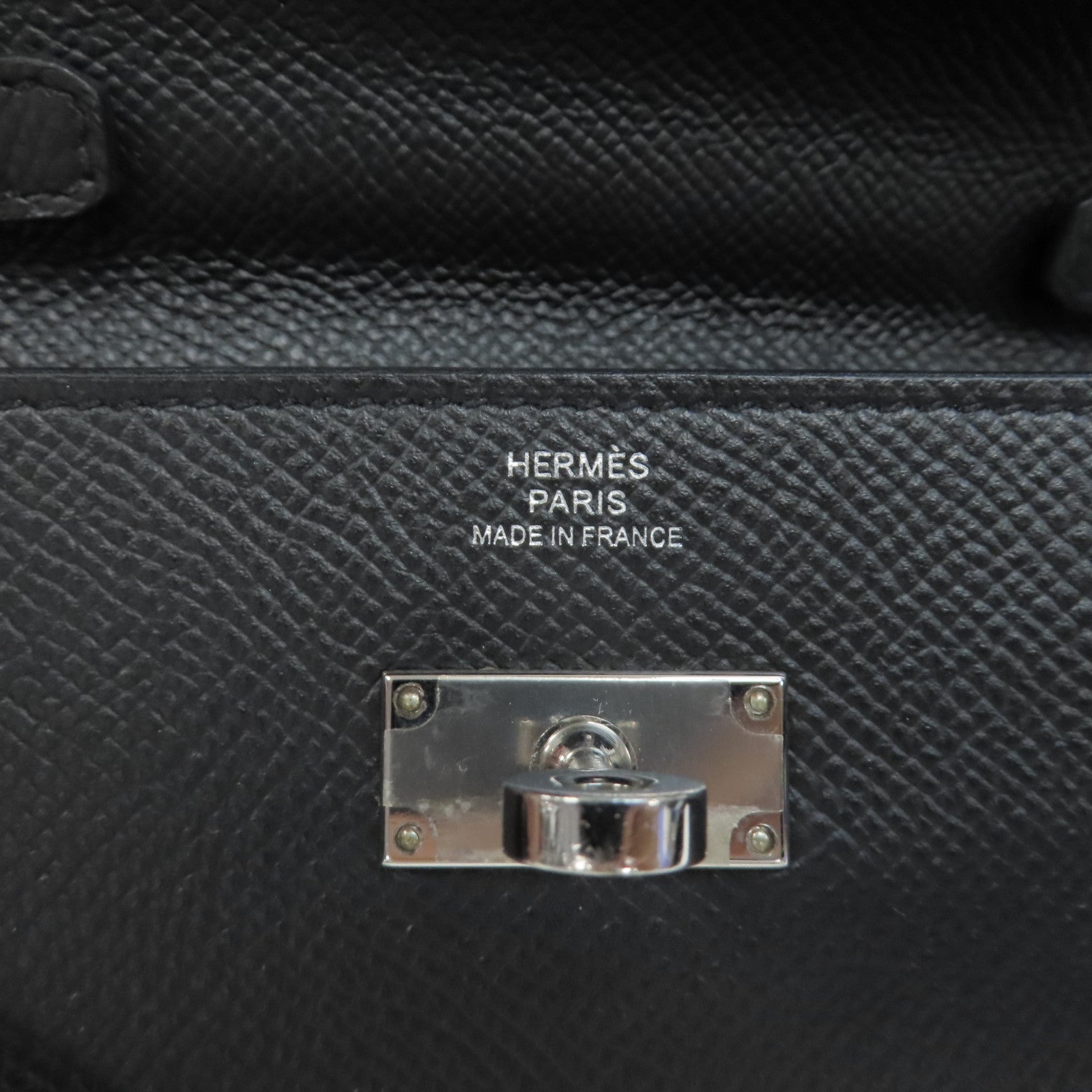 HERMES Togo皮革Kelly To Go銀扣肩背袋Noir/黑色