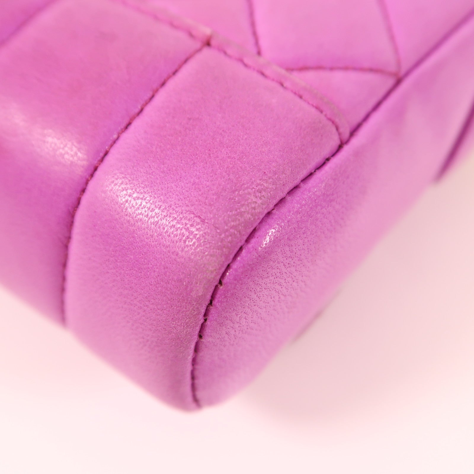 CHANEL 牛皮皮革Shoulder Bag金扣肩背袋