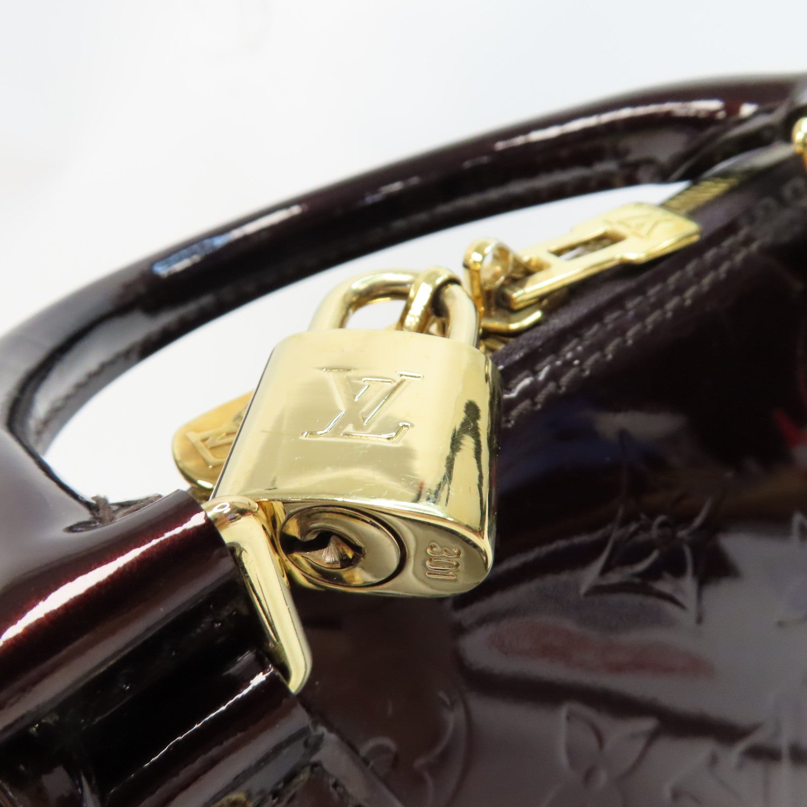 LOUIS VUITTON Vernis Alma PM金扣手挽袋酒紅色