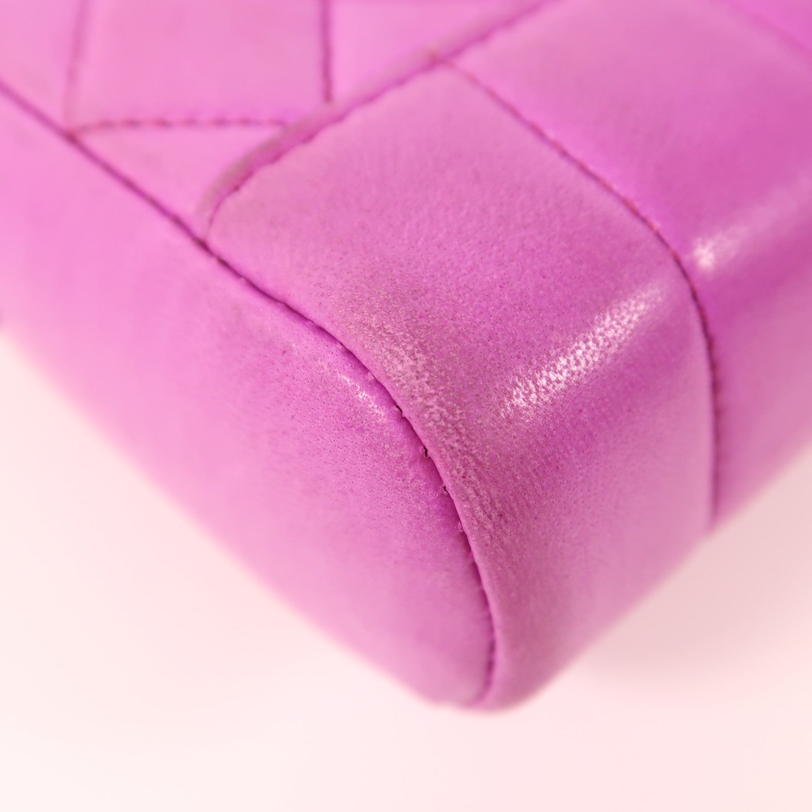 CHANEL 牛皮皮革Shoulder Bag金扣肩背袋