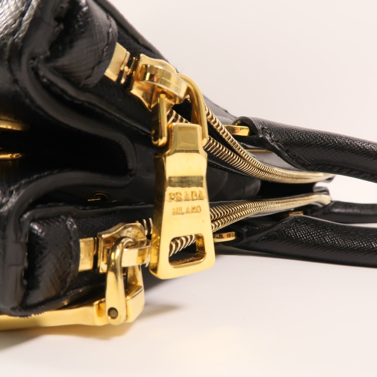 PRADA 牛皮皮革Saffiano Lux Tote Bag金扣手挽袋